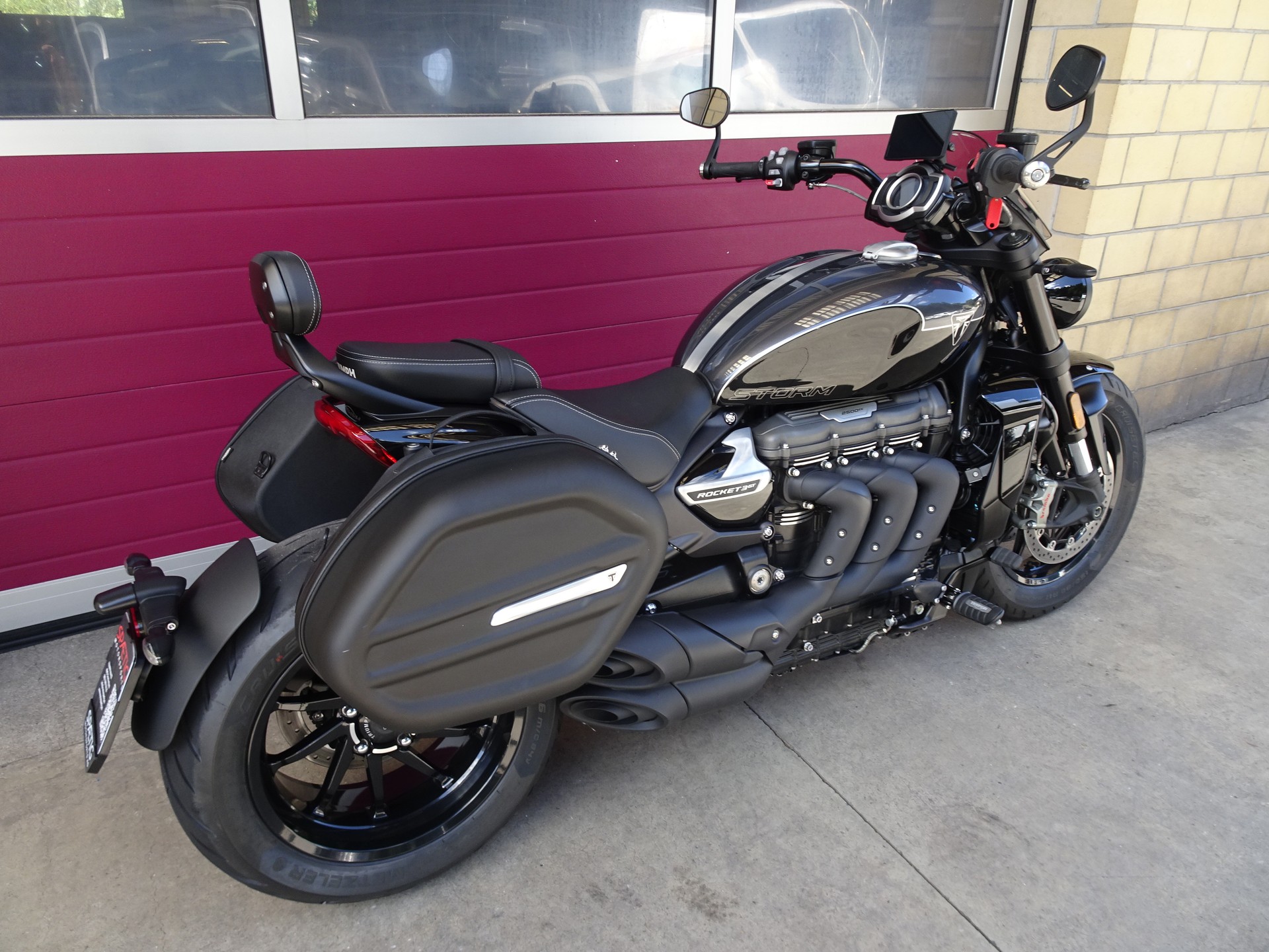 TRIUMPH Rocket 3 GT Storm-image-3