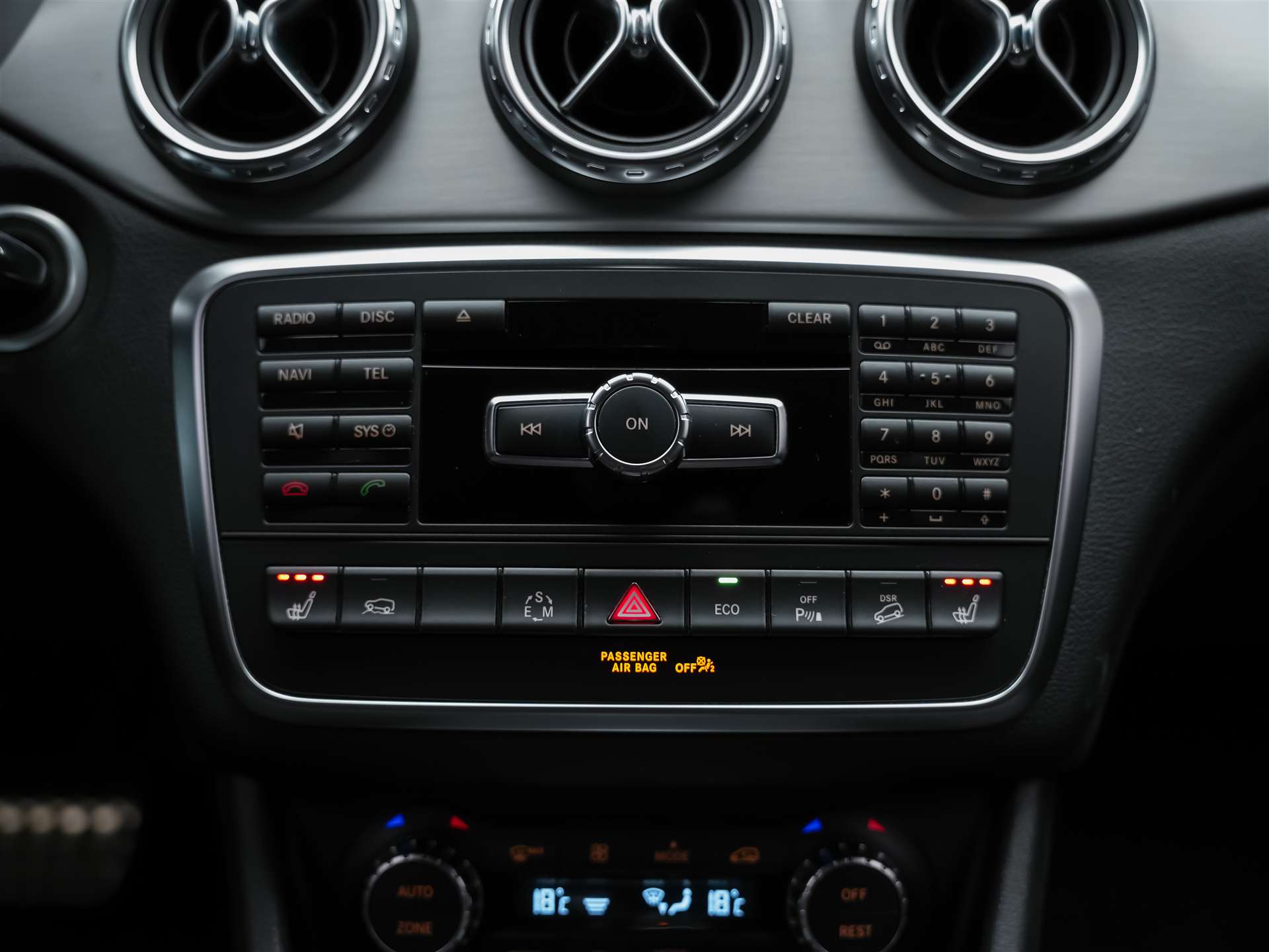 MERCEDES-BENZ GLA 220 CDI AMG Line 4Matic 7G-DCT *CH-Fahrzeug*-image-20