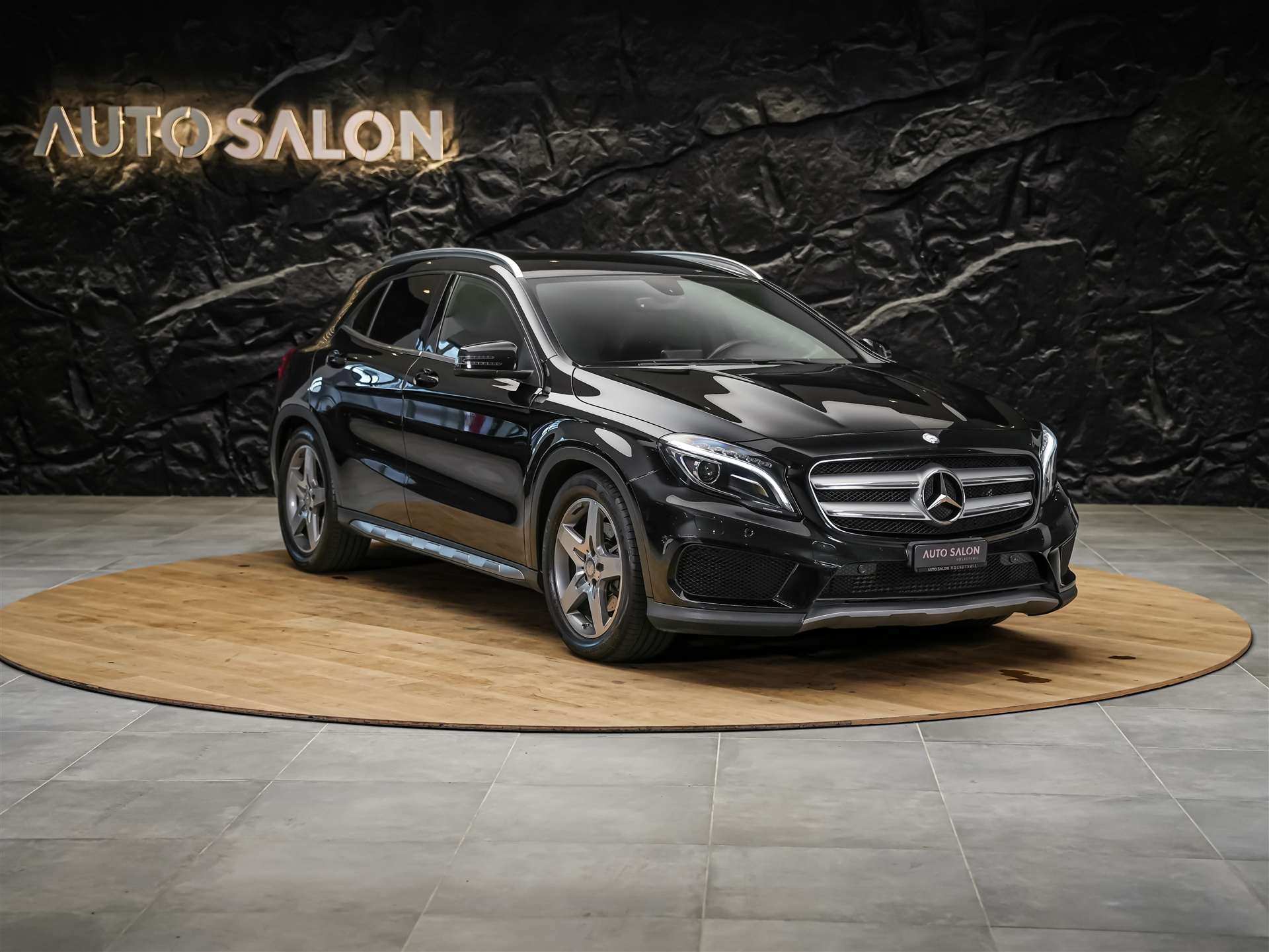 MERCEDES-BENZ GLA 220 CDI AMG Line 4Matic 7G-DCT *CH-Fahrzeug*-image-5