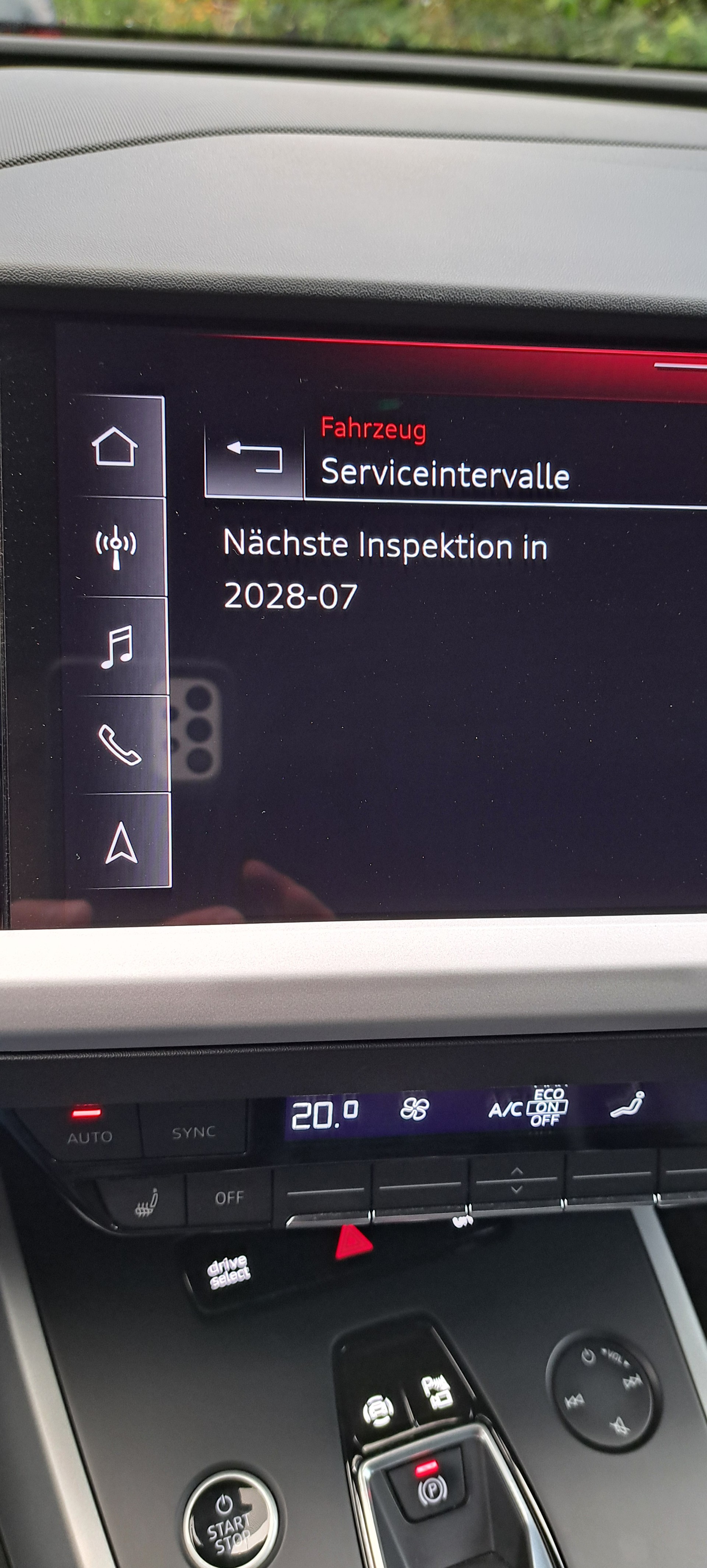 AUDI Q4 e-tron 40 Sportback-image-3