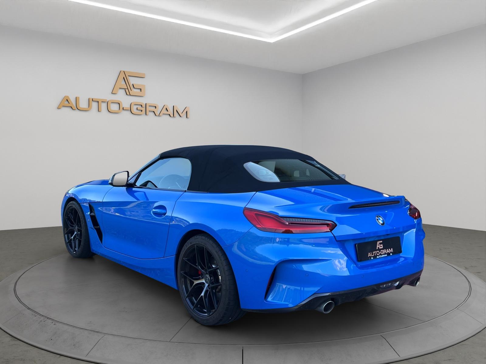 BMW Z4 sDrive 20i M Sport Steptronic-showroom-element-2
