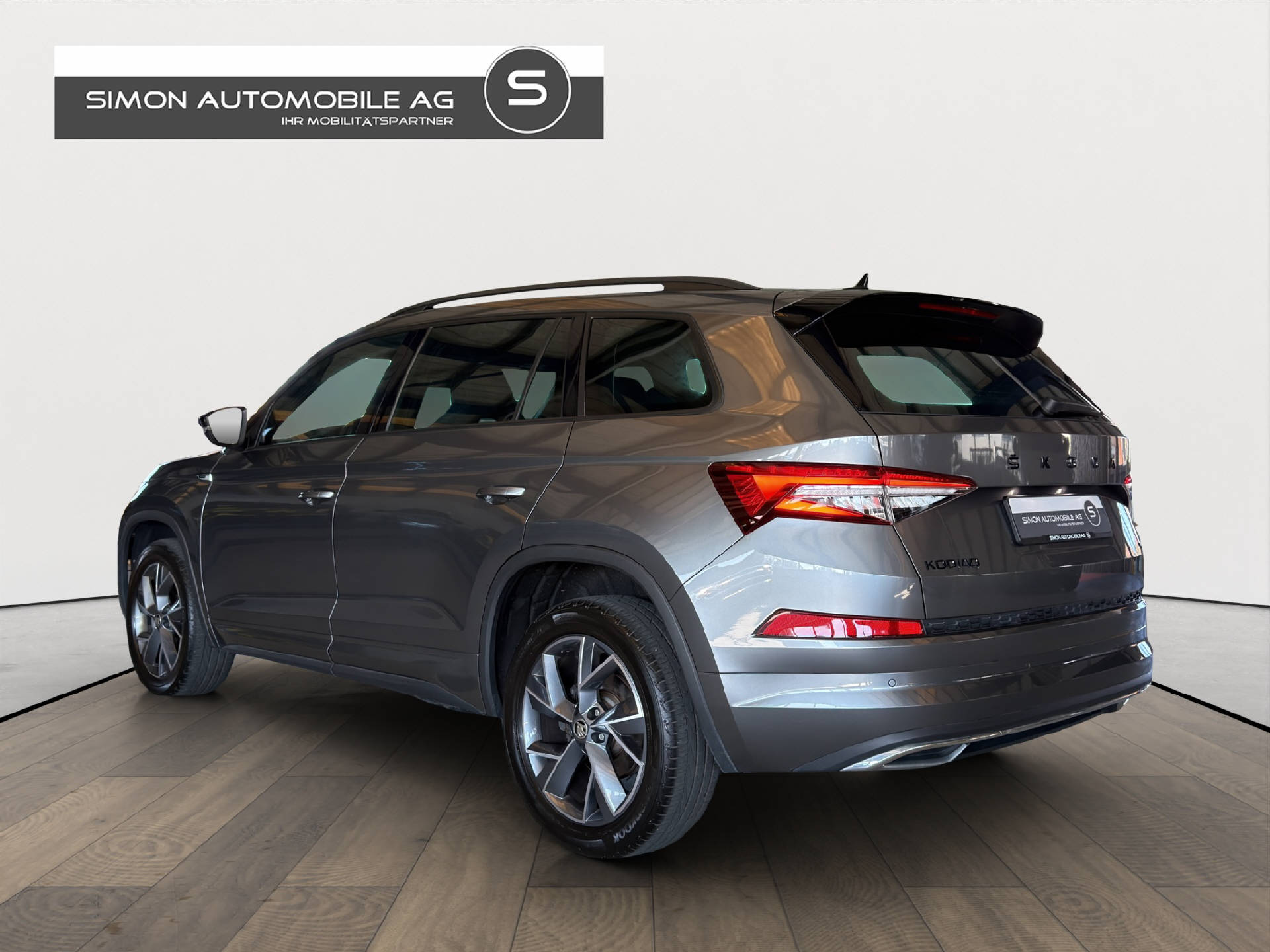 SKODA Kodiaq 2.0 TDI 200 Sportline DSG-showroom-element-3