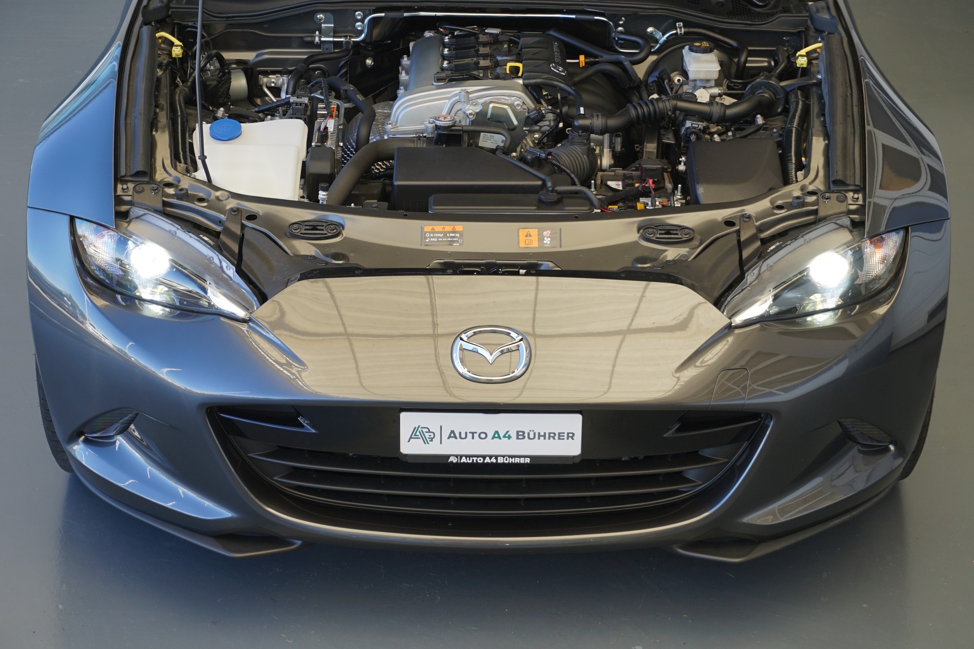 MAZDA MX-5 S-G 184 PS Kazari 6-Gang Roadster-image-21