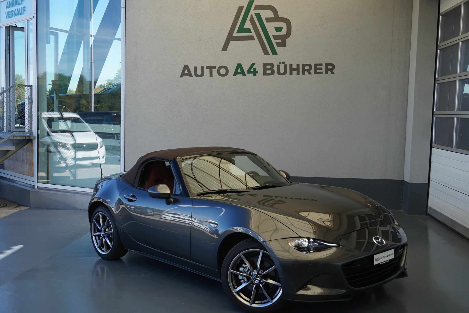 MAZDA MX-5 S-G 184 PS Kazari 6-Gang Roadster-showroom-element-2