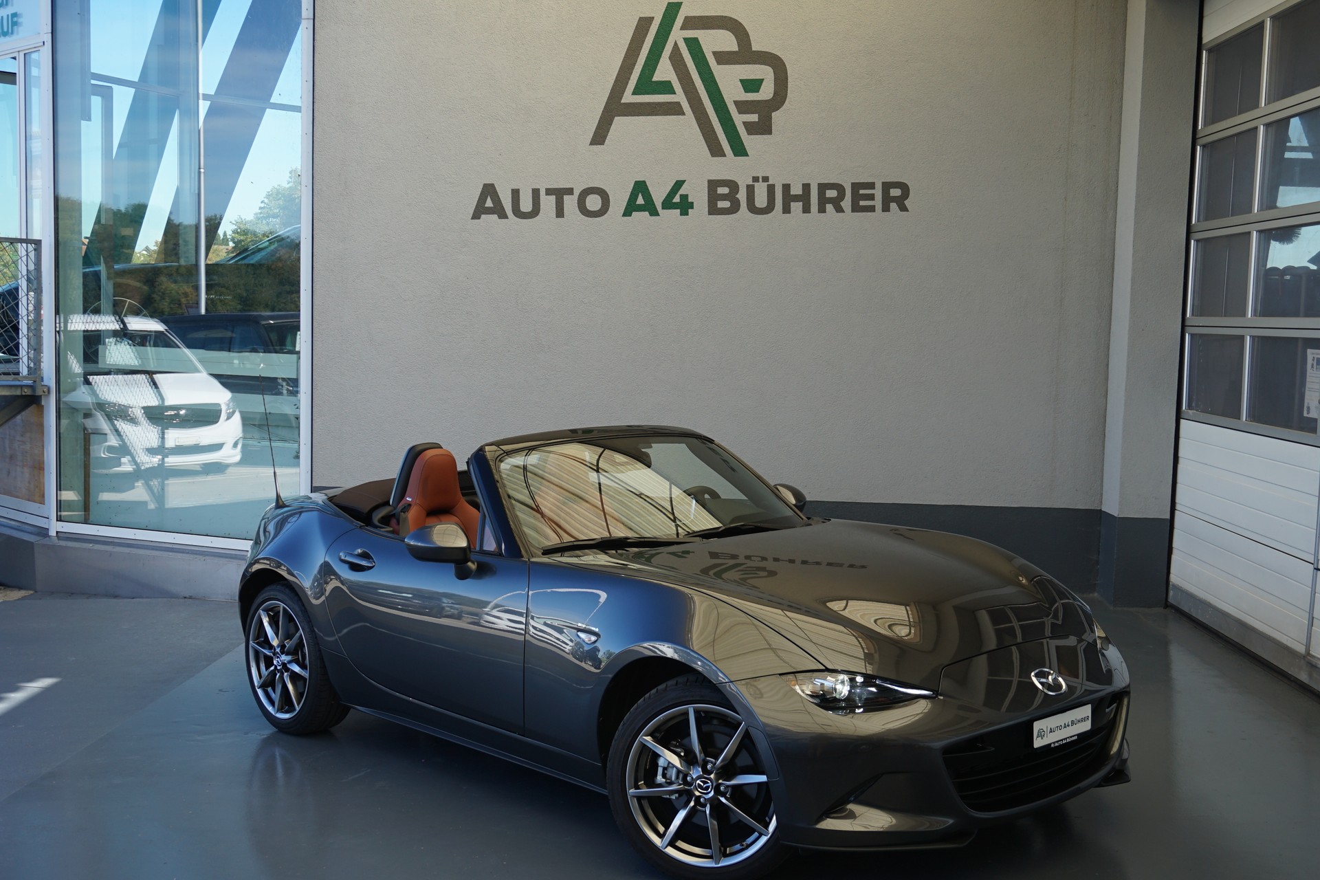 MAZDA MX-5 S-G 184 PS Kazari 6-Gang Roadster-showroom-element-3