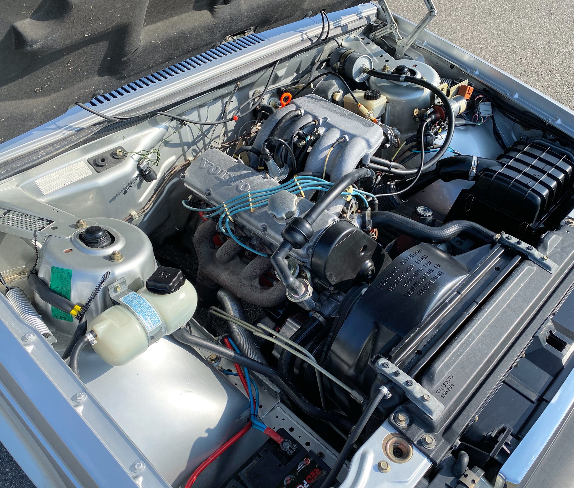 VOLVO 740 2.3 GLE VETERANENFAHRZEUG-image-9