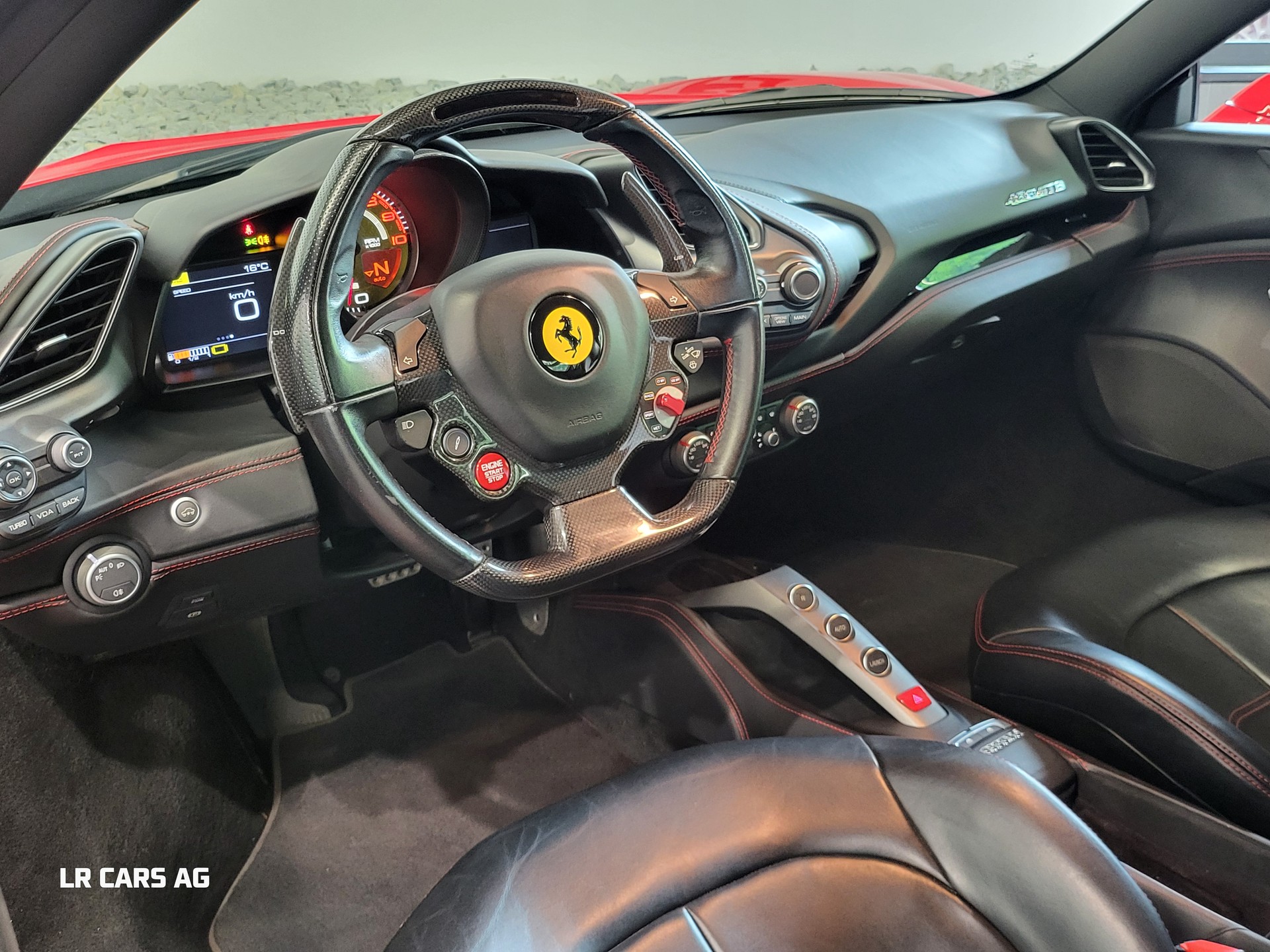 FERRARI 488 GTB 3.9 V8-image-14