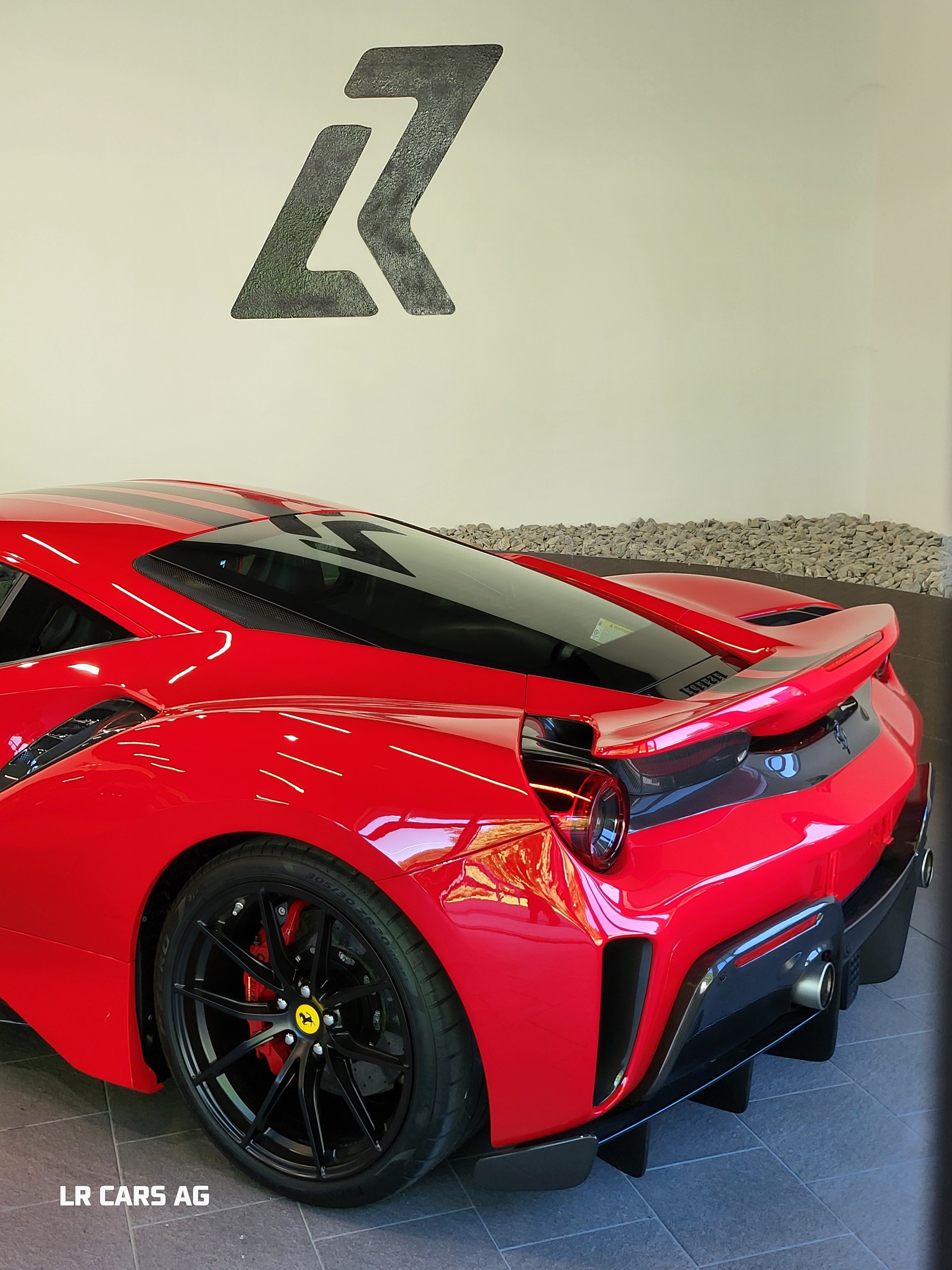 FERRARI 488 GTB 3.9 V8-image-8