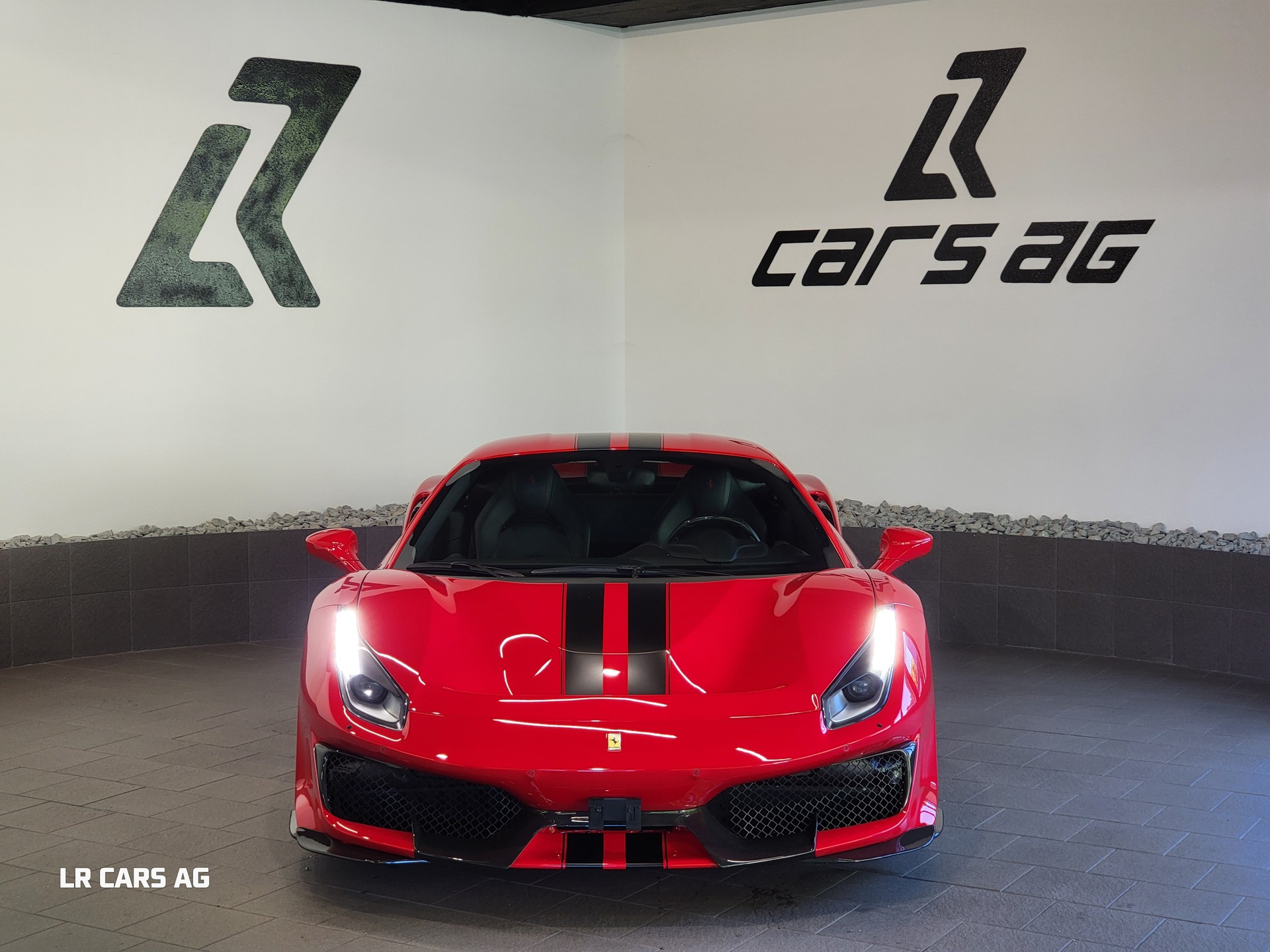 FERRARI 488 GTB 3.9 V8-image-2