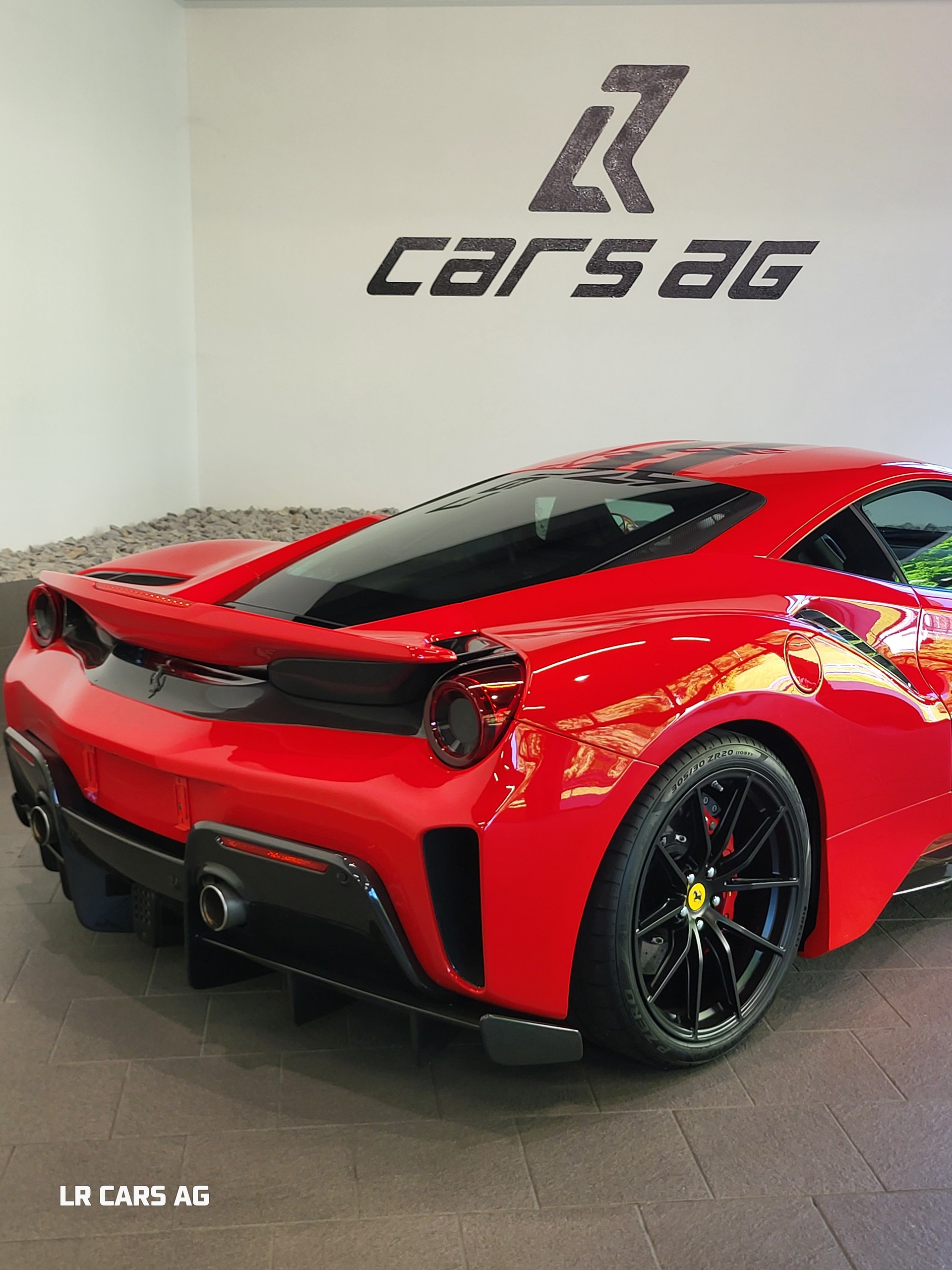 FERRARI 488 GTB 3.9 V8-image-7