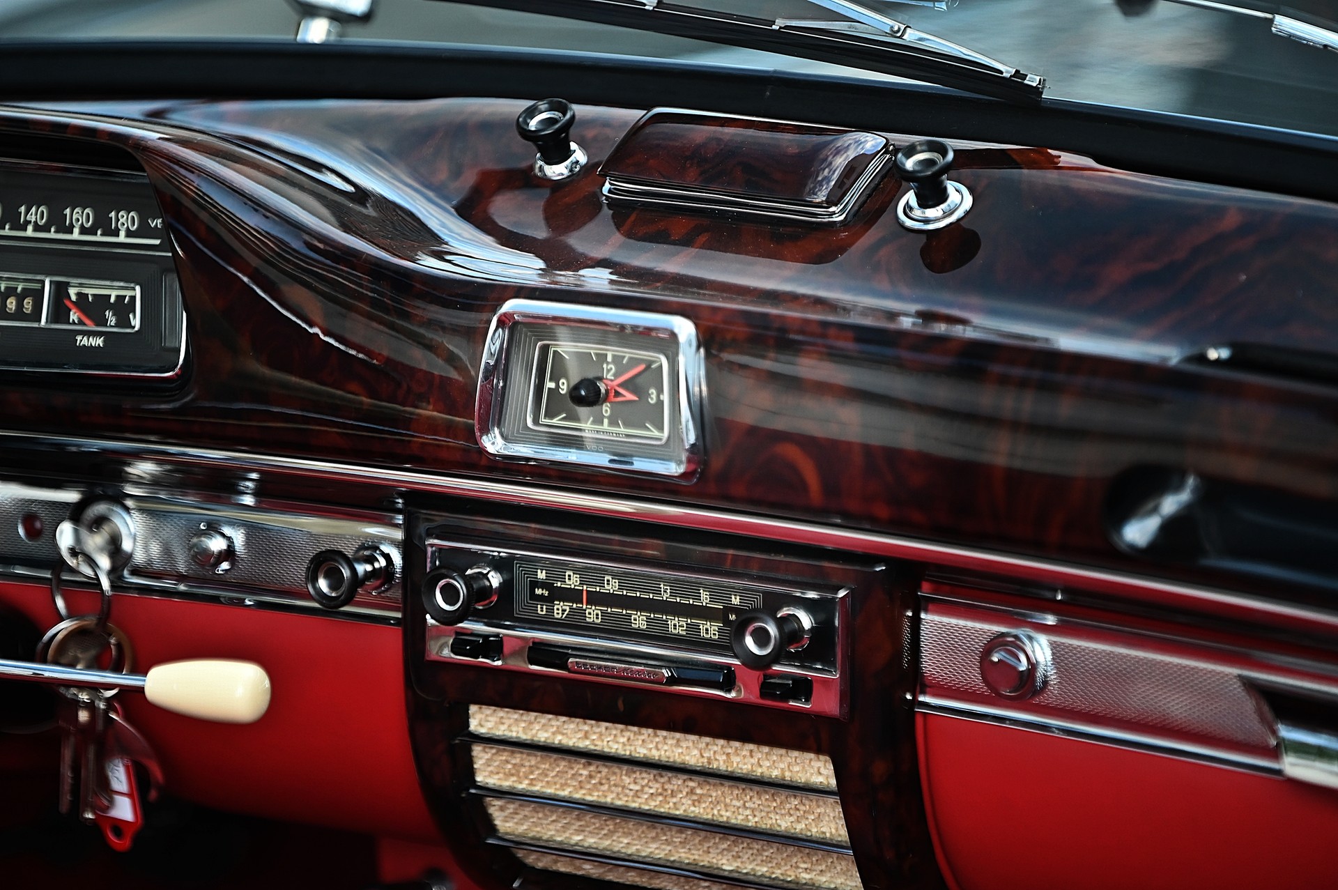 MERCEDES-BENZ SE Ponton Cabriolet-image-8