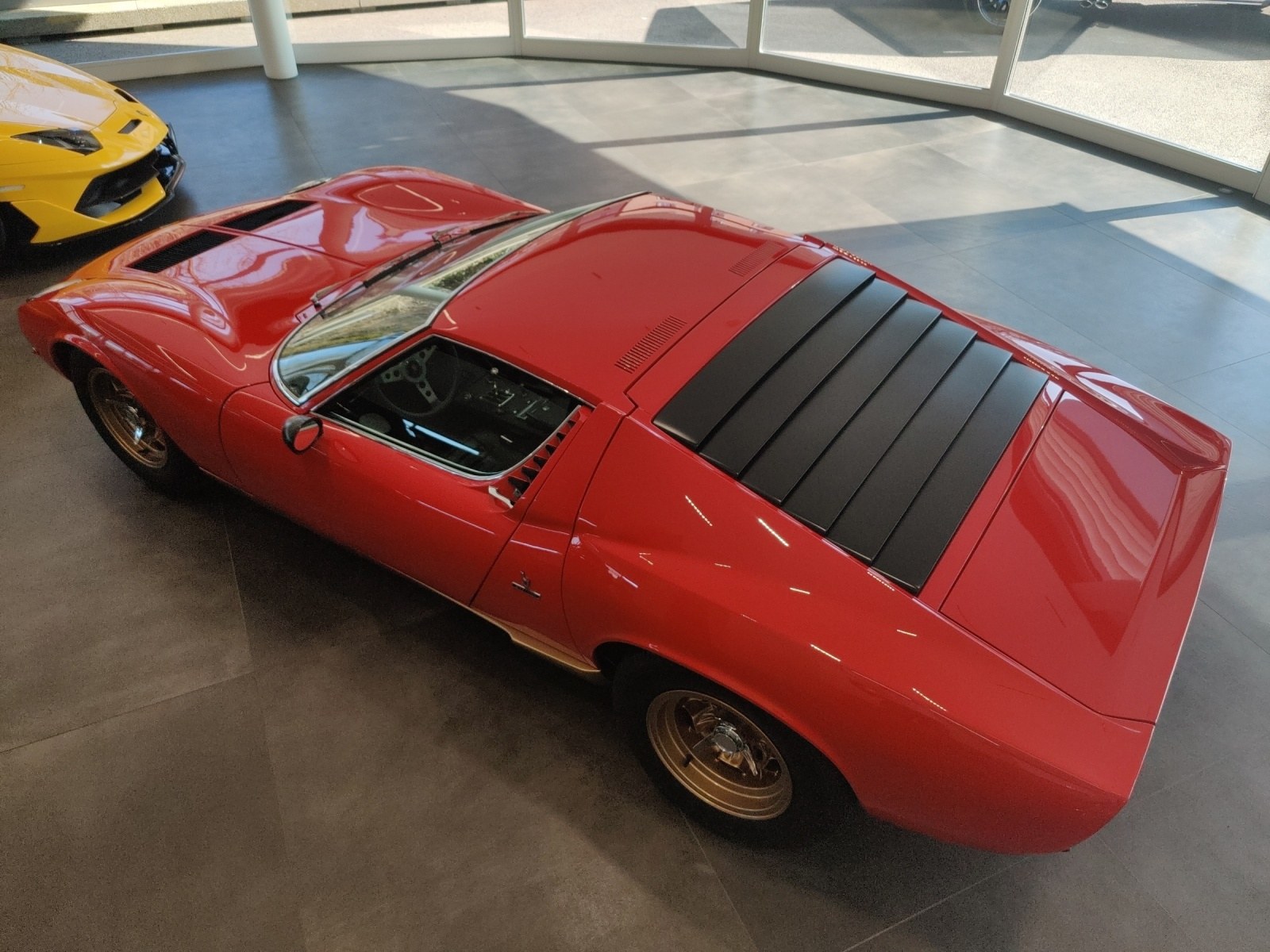 LAMBORGHINI Miura S-image-14