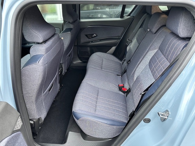 RENAULT R4 E-Tech Comfort Range 52 kWh Techno-image-9