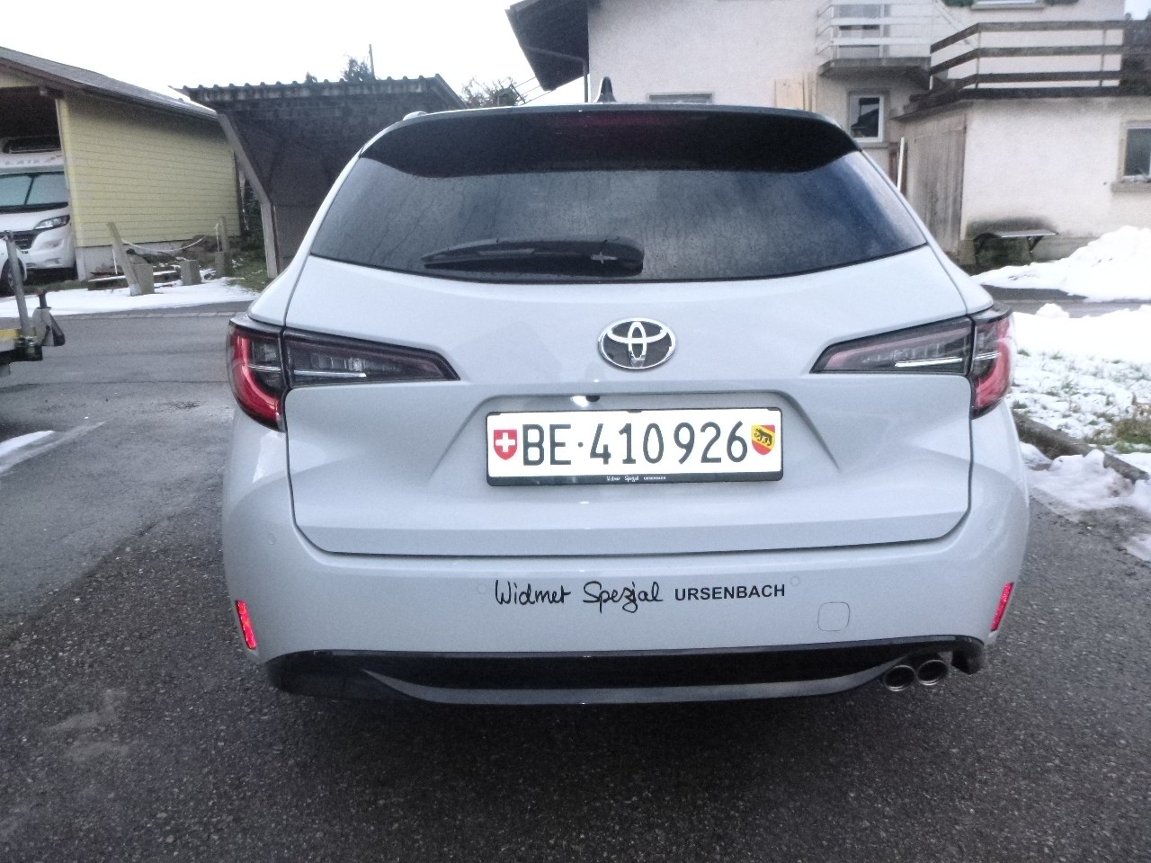 TOYOTA Corolla Touring Sports 2.0 HSD GR-S e-CVT-image-4