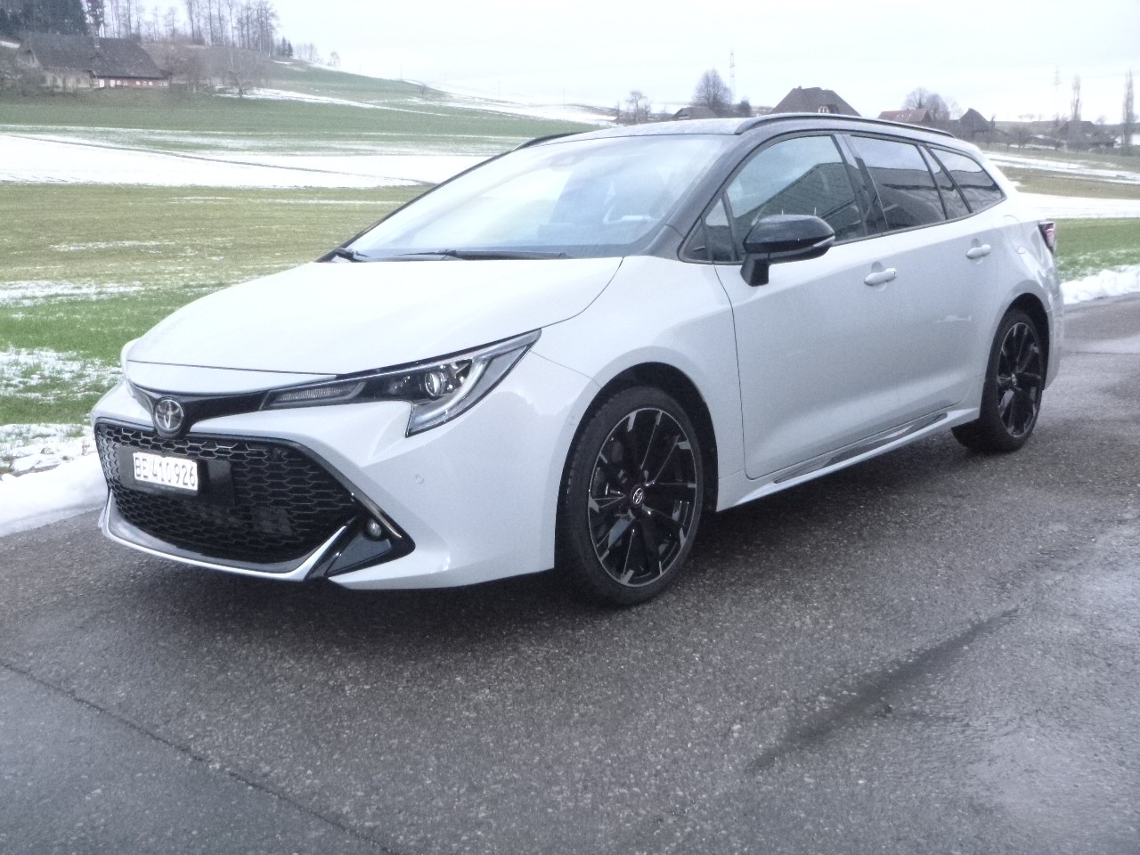 TOYOTA Corolla Touring Sports 2.0 HSD GR-S e-CVT