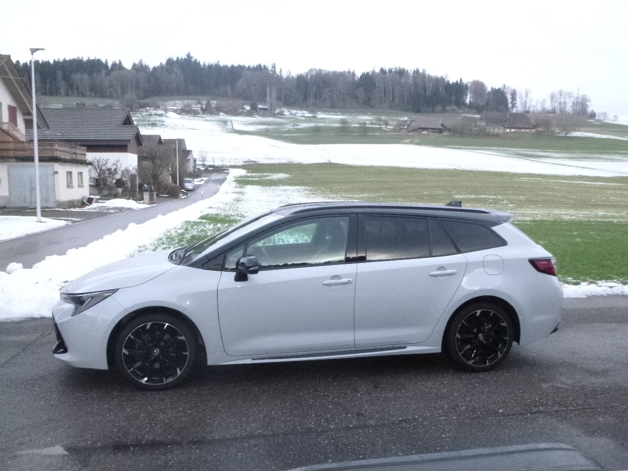 TOYOTA Corolla Touring Sports 2.0 HSD GR-S e-CVT-showroom-element-2