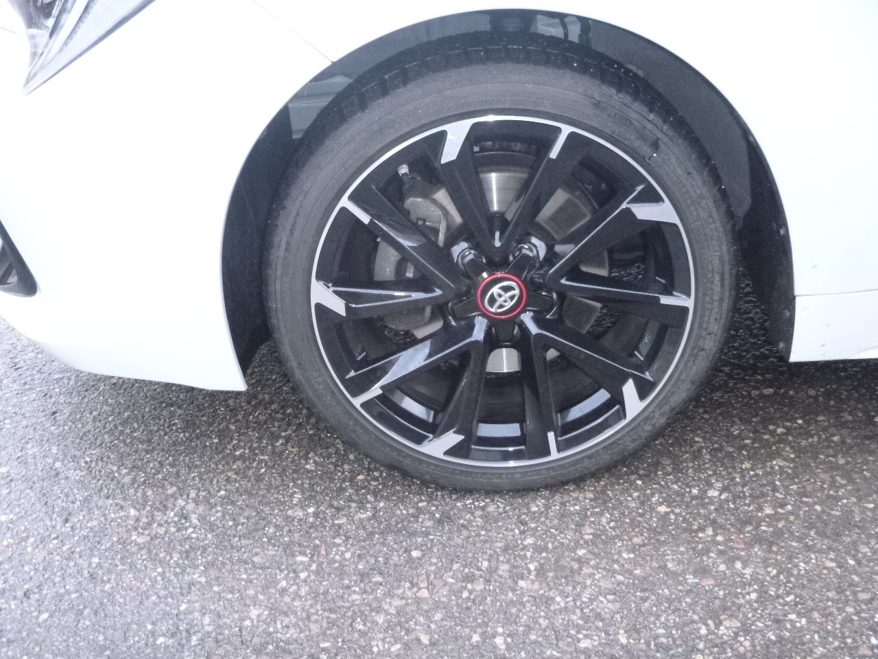 TOYOTA Corolla Touring Sports 2.0 HSD GR-S e-CVT-showroom-element-1