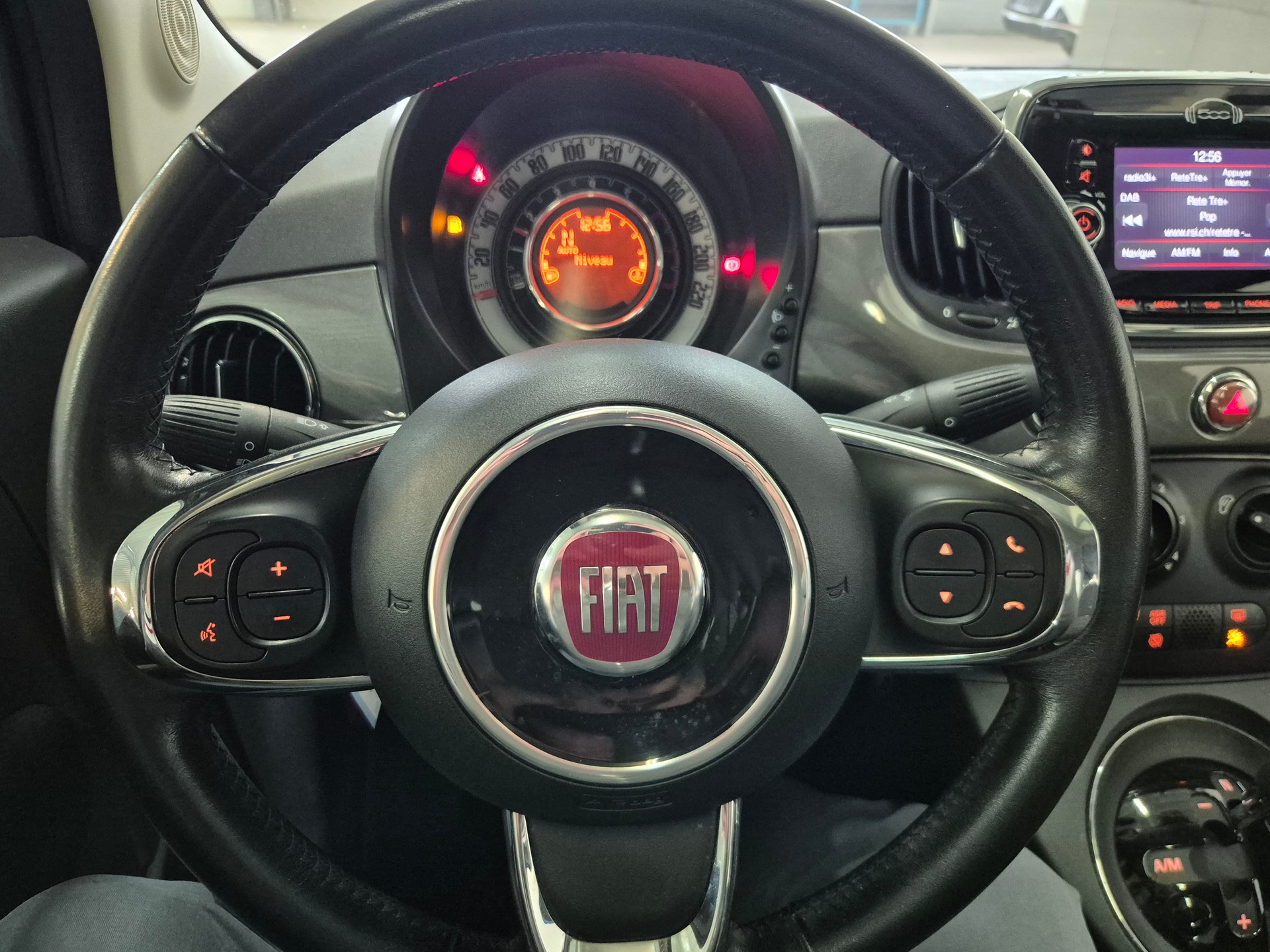 FIAT 500 0.9 Twinair Lounge Dualogic-image-9