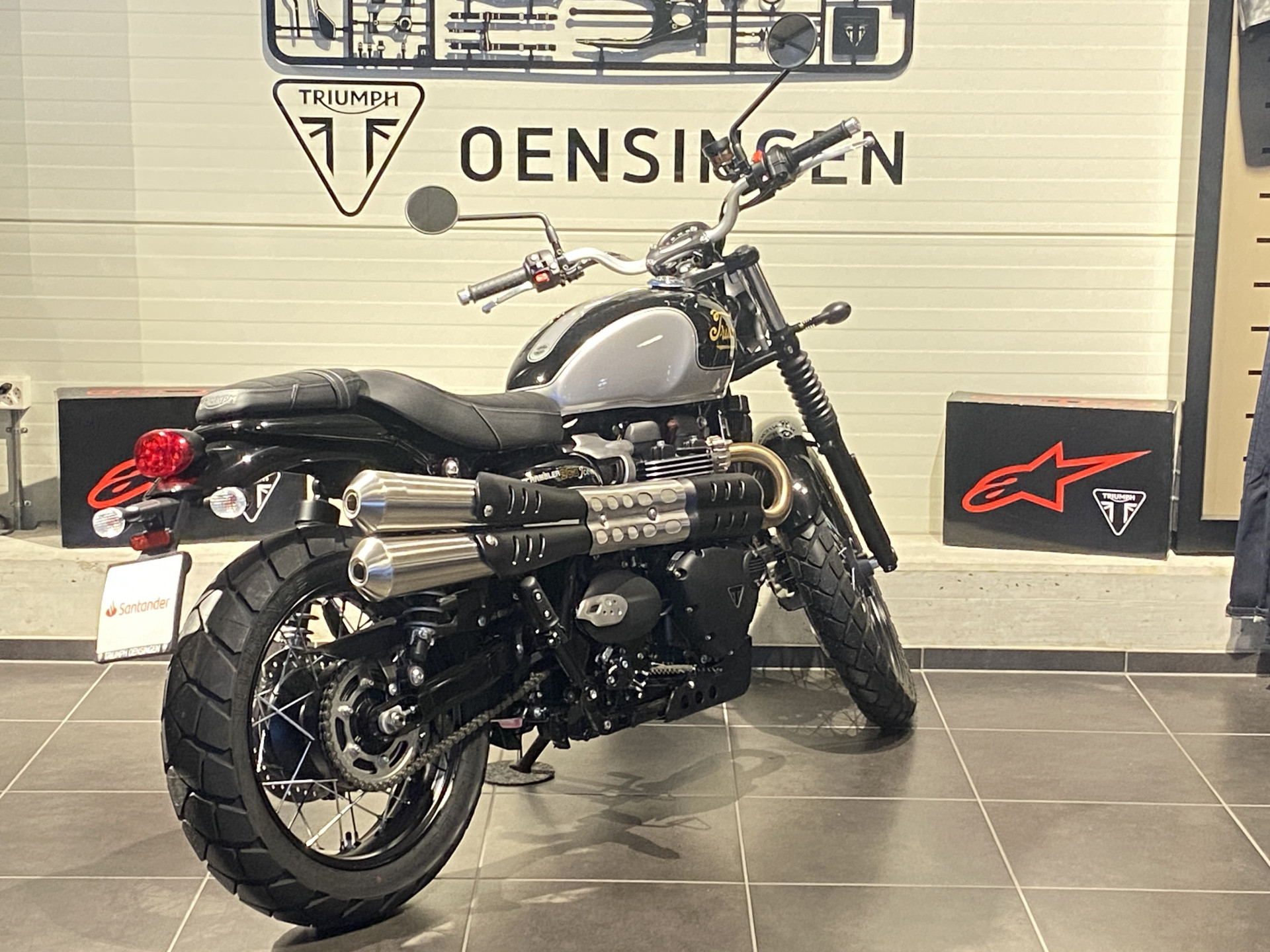 TRIUMPH Scrambler 900 Icon Edition (4.49 % Power Leasing - Gültig bis 30.06.2026)-image-4