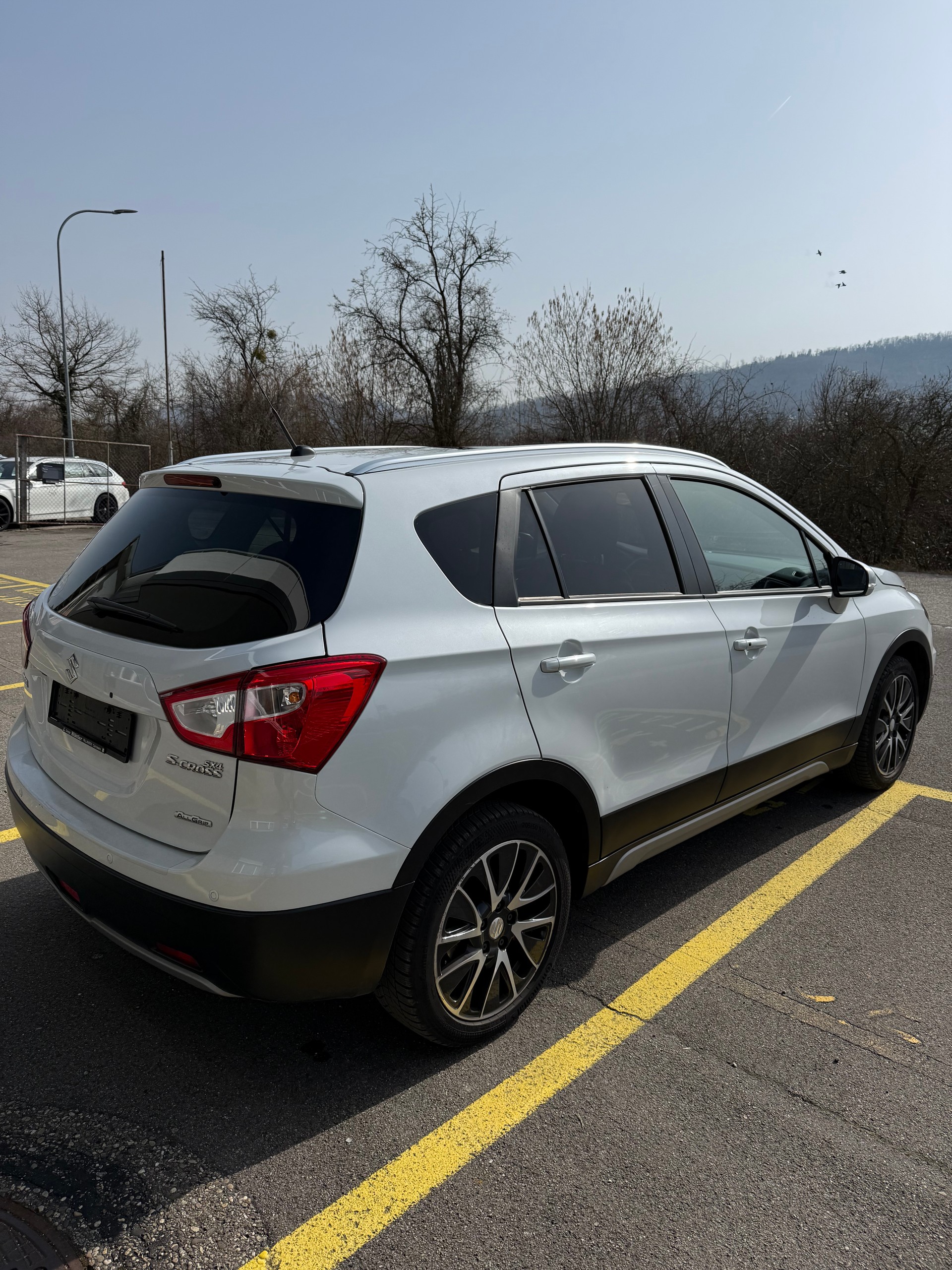 SUZUKI SX4 S-Cross 1.6 TD GL Top 4WD-image-4