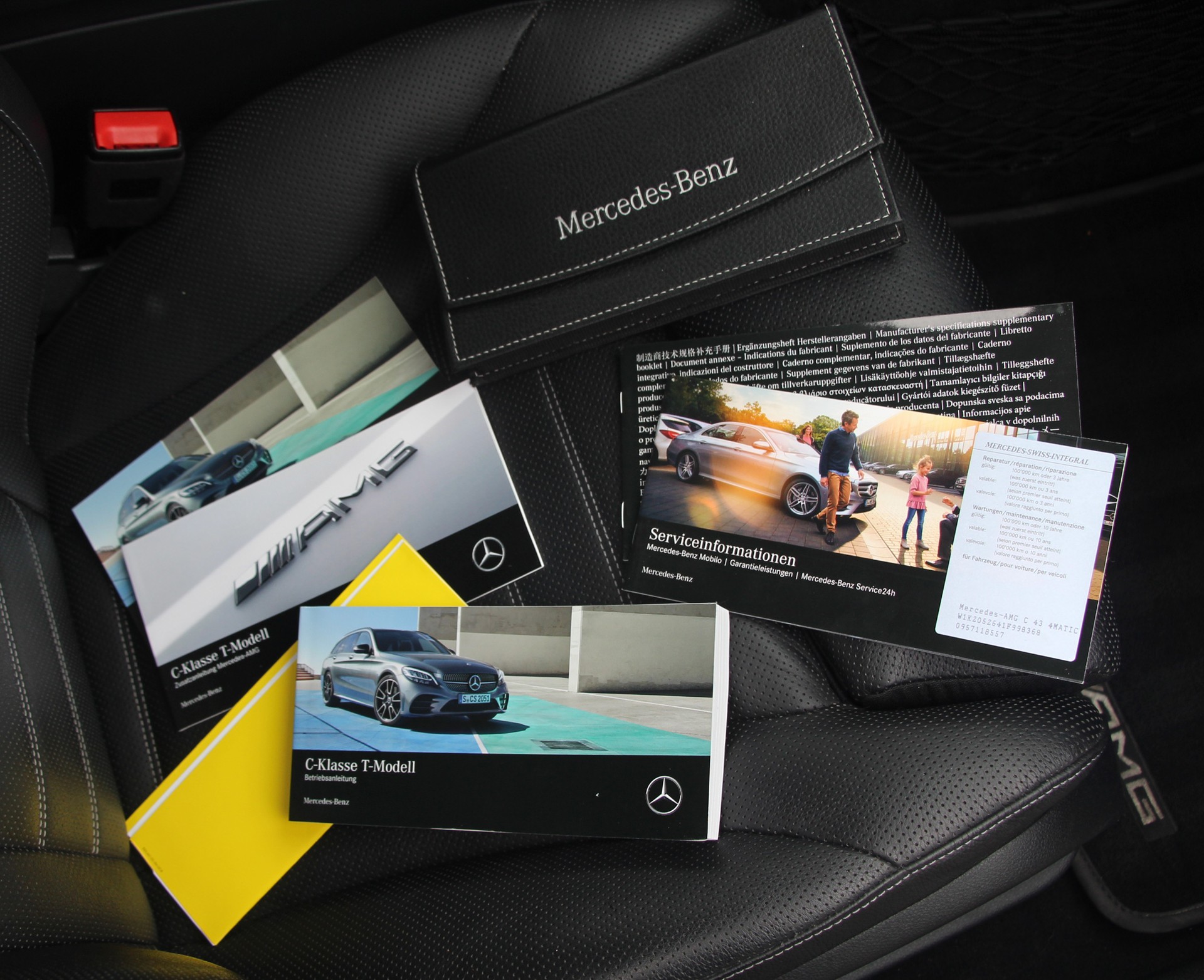 MERCEDES-BENZ C 43 AMG 4Matic 9G-Tronic-image-17