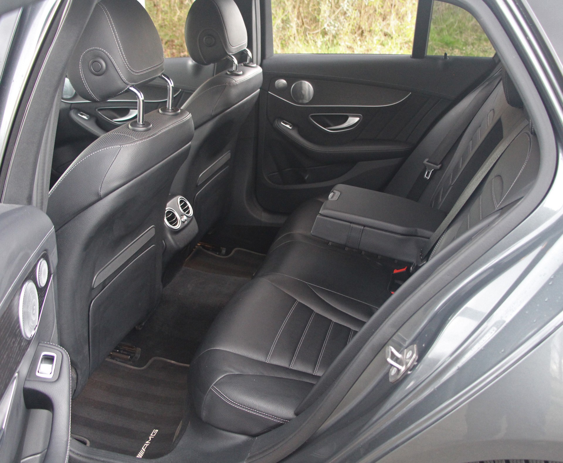 MERCEDES-BENZ C 43 AMG 4Matic 9G-Tronic-image-8