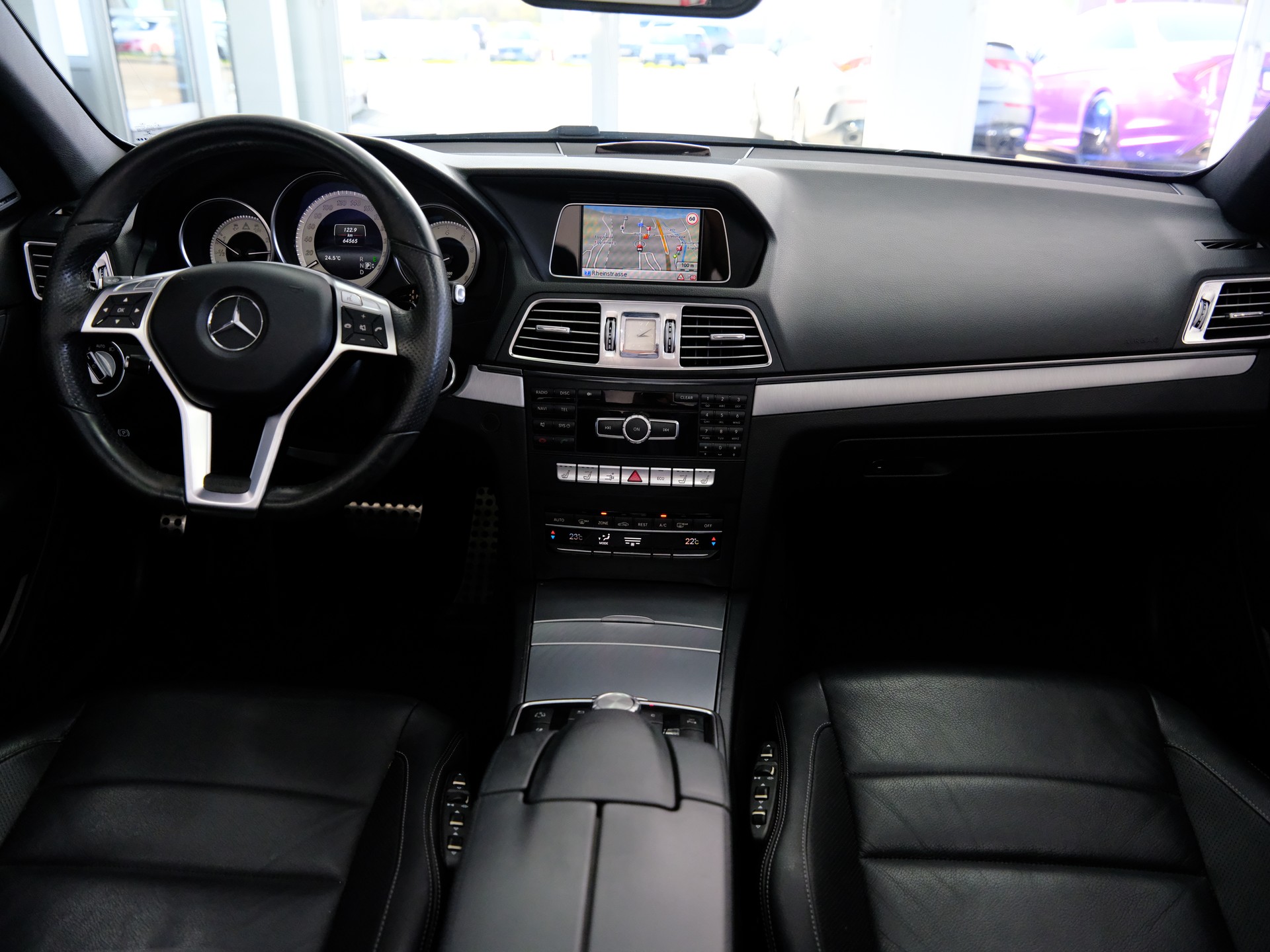 MERCEDES-BENZ E 250 AMG LINE 7G-Tronic-image-14