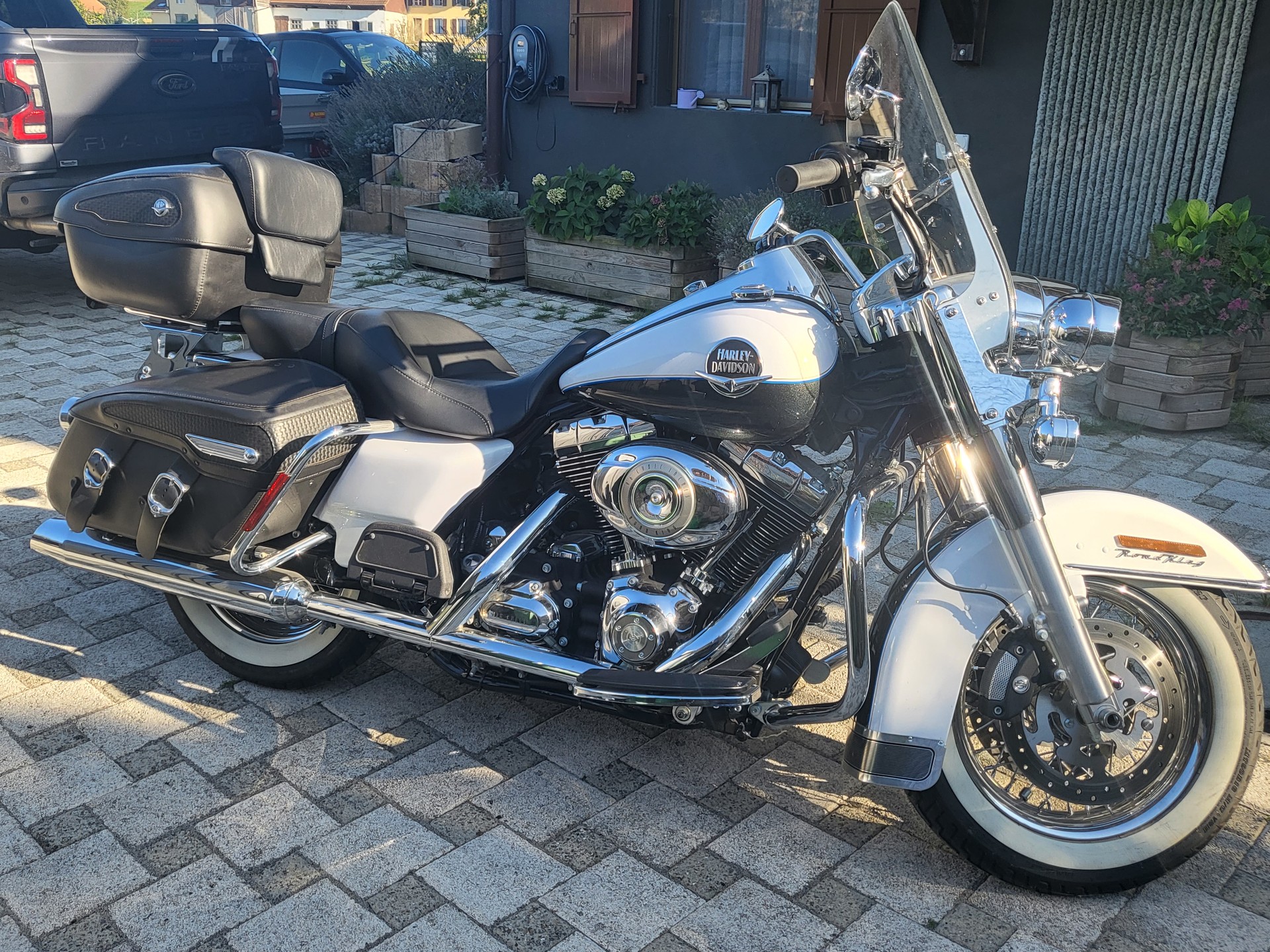 HARLEY-DAVIDSON FLHRCI Road King Classic-image-1