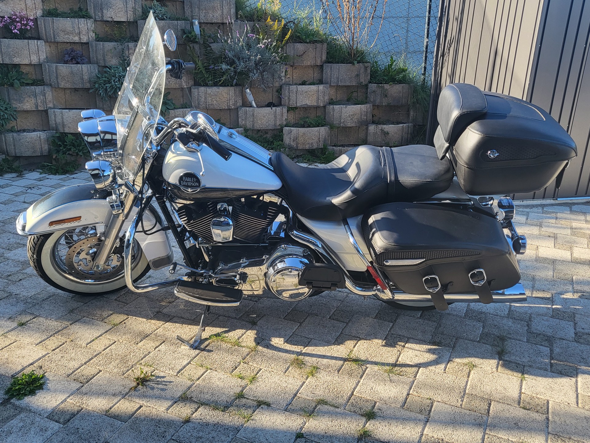HARLEY-DAVIDSON FLHRCI Road King Classic-image-0