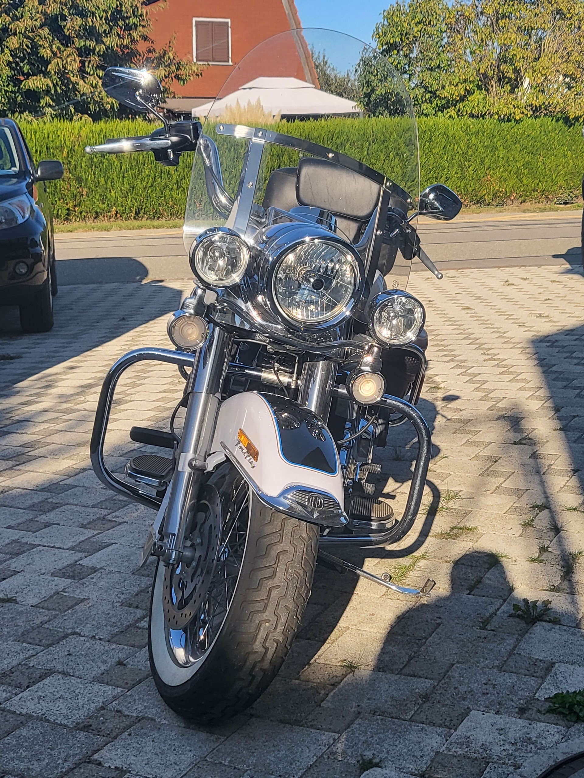 HARLEY-DAVIDSON FLHRCI Road King Classic-image-2