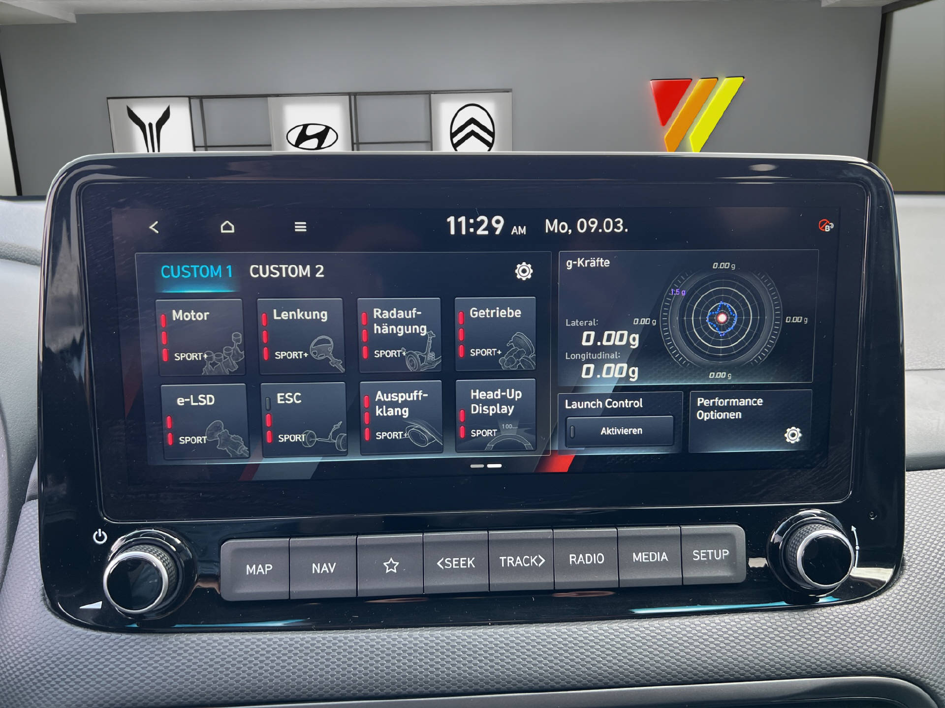 HYUNDAI Kona N 2.0 T-GDi N LUX-image-11