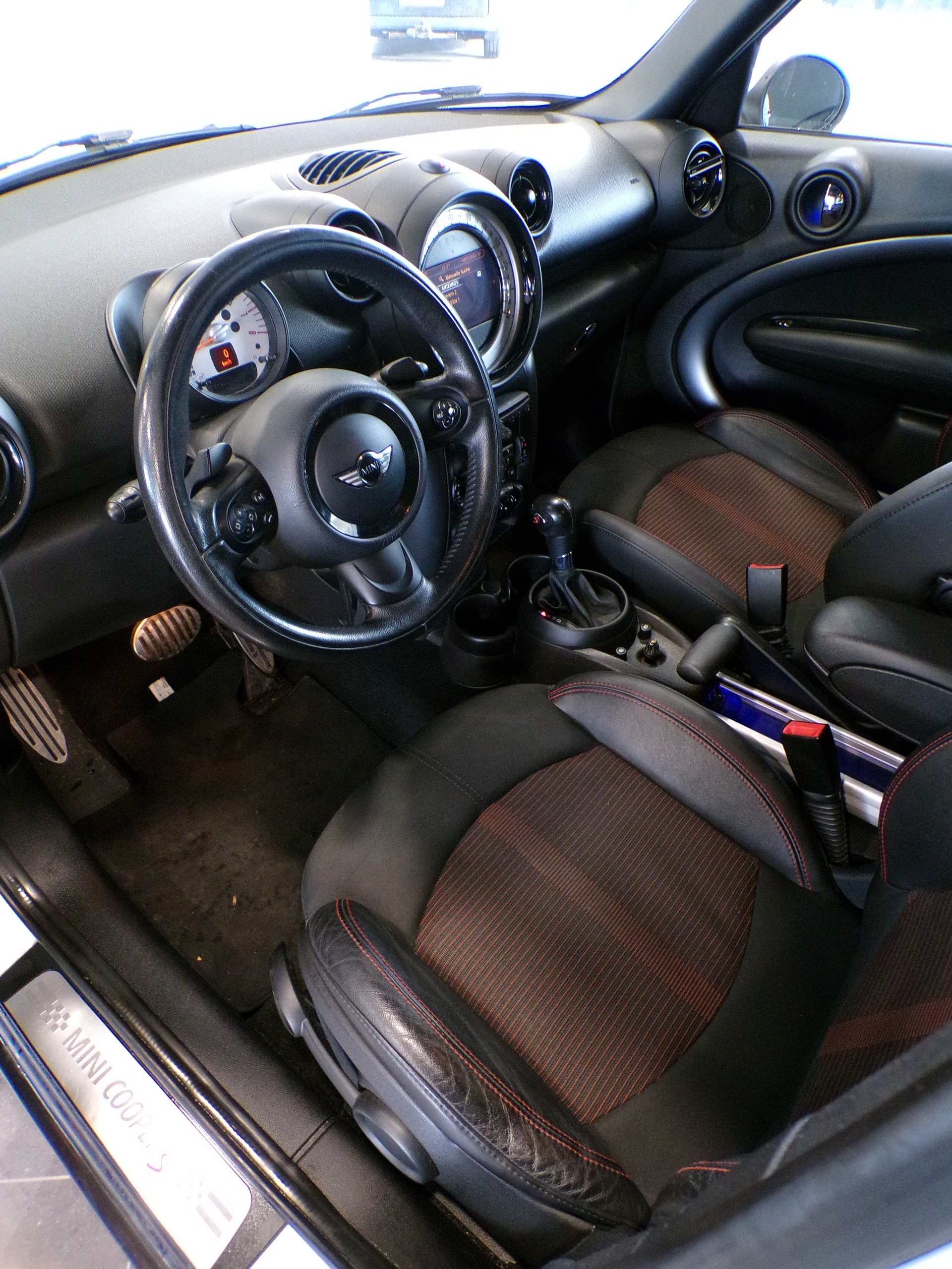 MINI S ALL4-image-12
