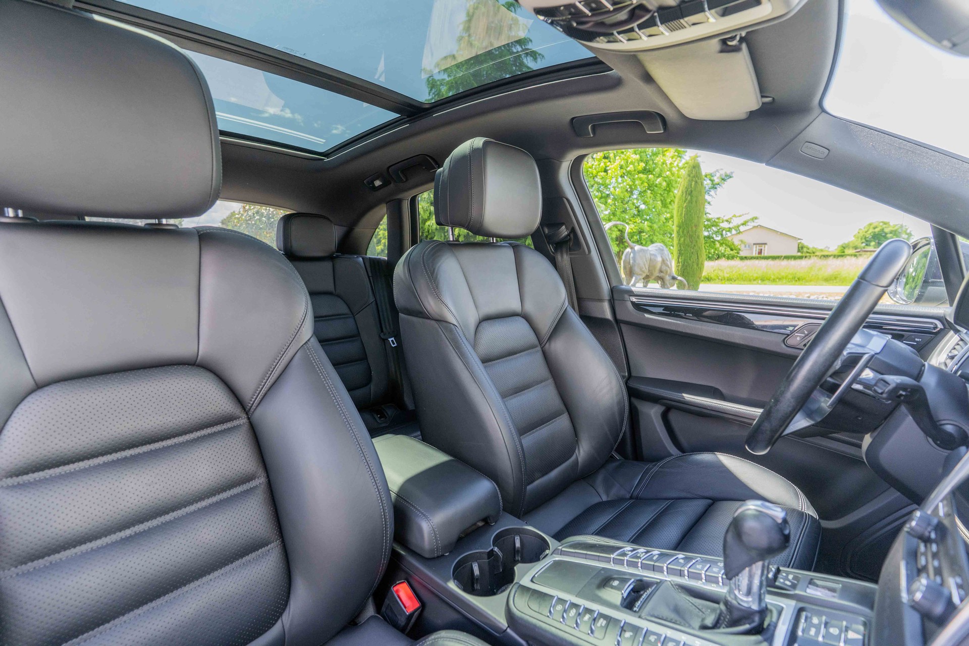 PORSCHE Macan S PDK-image-9