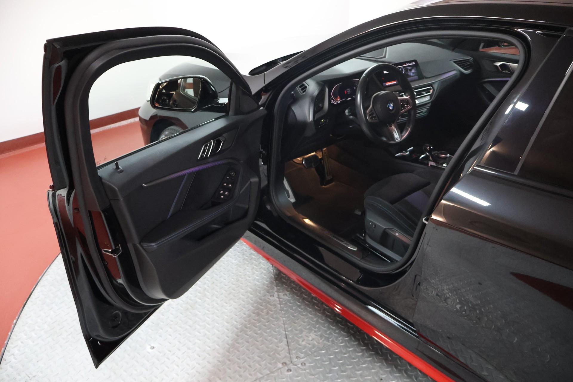 BMW 128ti Steptronic-image-4