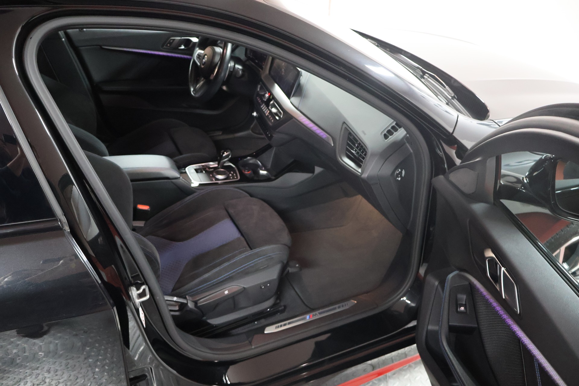 BMW 128ti Steptronic-image-10