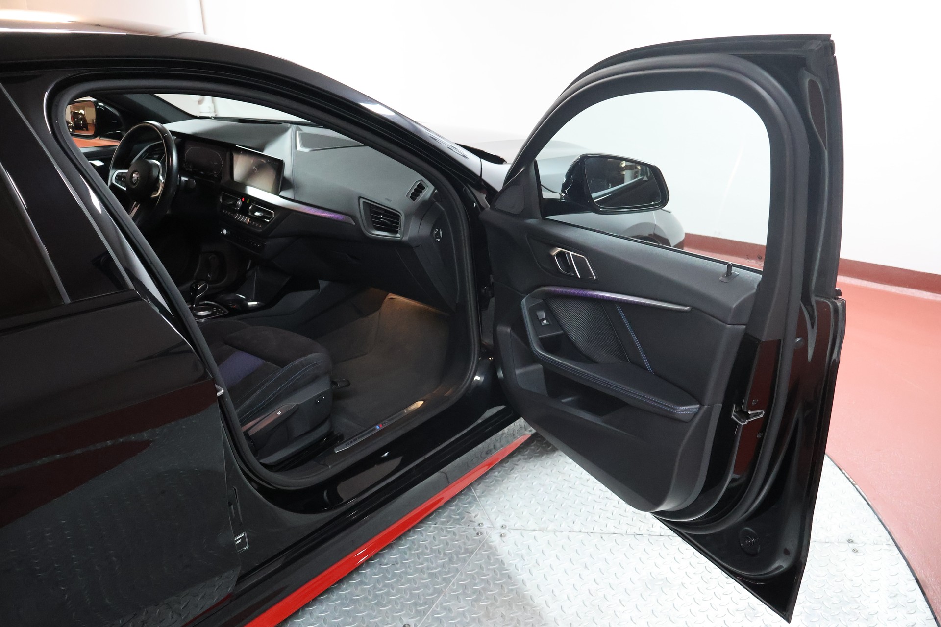 BMW 128ti Steptronic-image-11