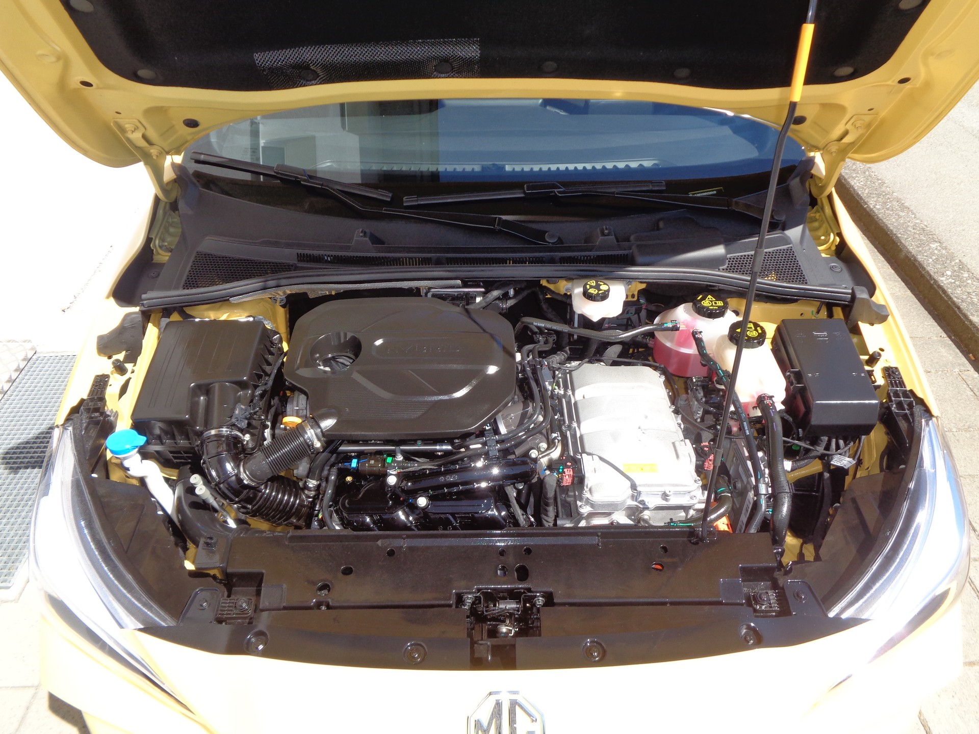 MG 3 1.5 Hybrid Luxury Aut.-image-19