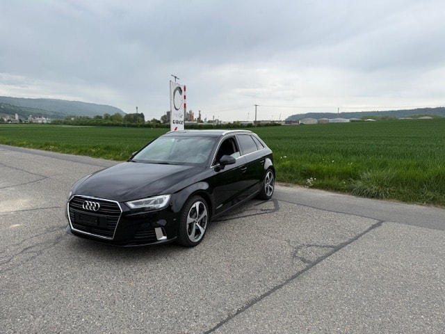 AUDI A3 Sportback 1.4 TFSI S-tronic-image-10