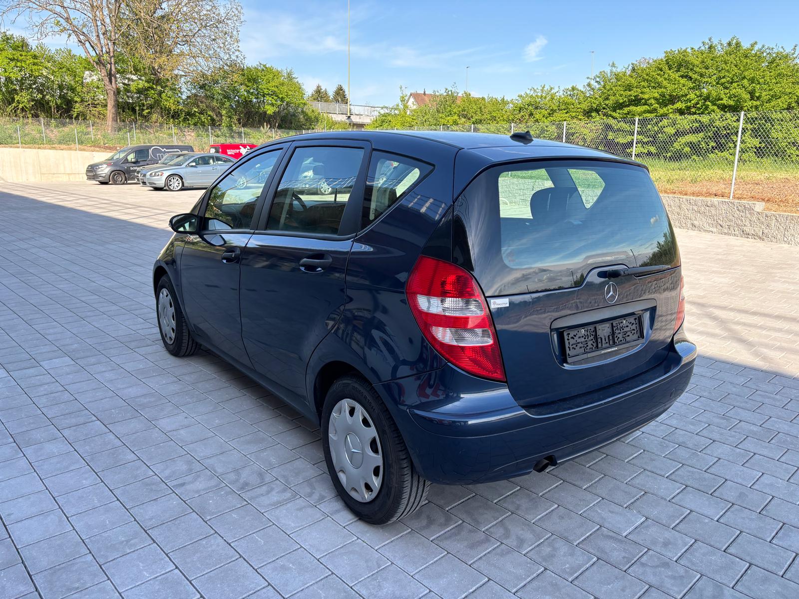 MERCEDES-BENZ A 150 Elégance-image-2