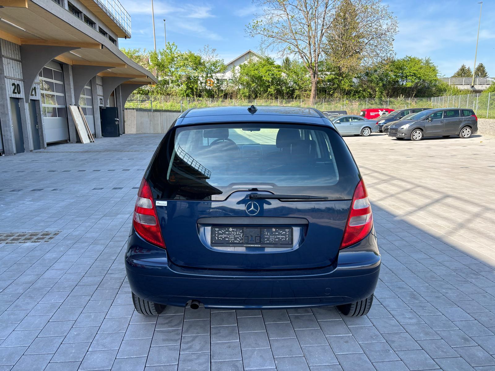 MERCEDES-BENZ A 150 Elégance-image-7