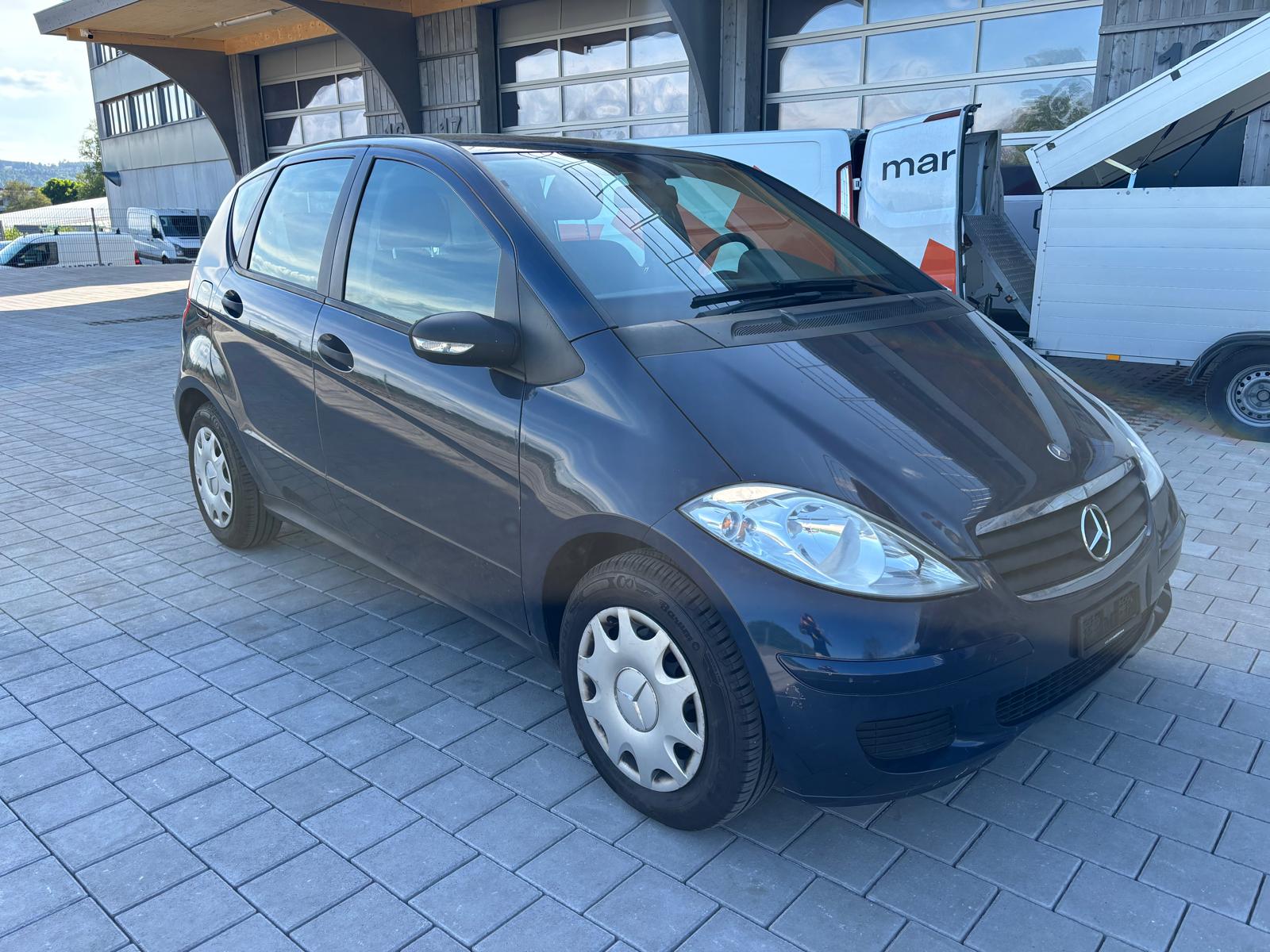 MERCEDES-BENZ A 150 Elégance-image-3