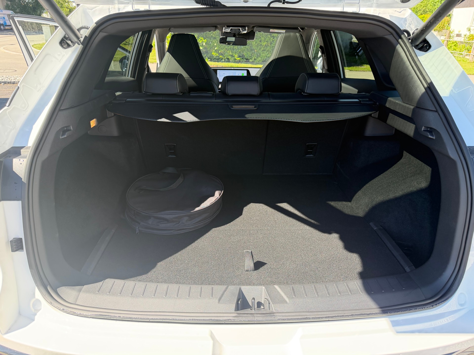JAC JS6 1.5 PHEV-image-16