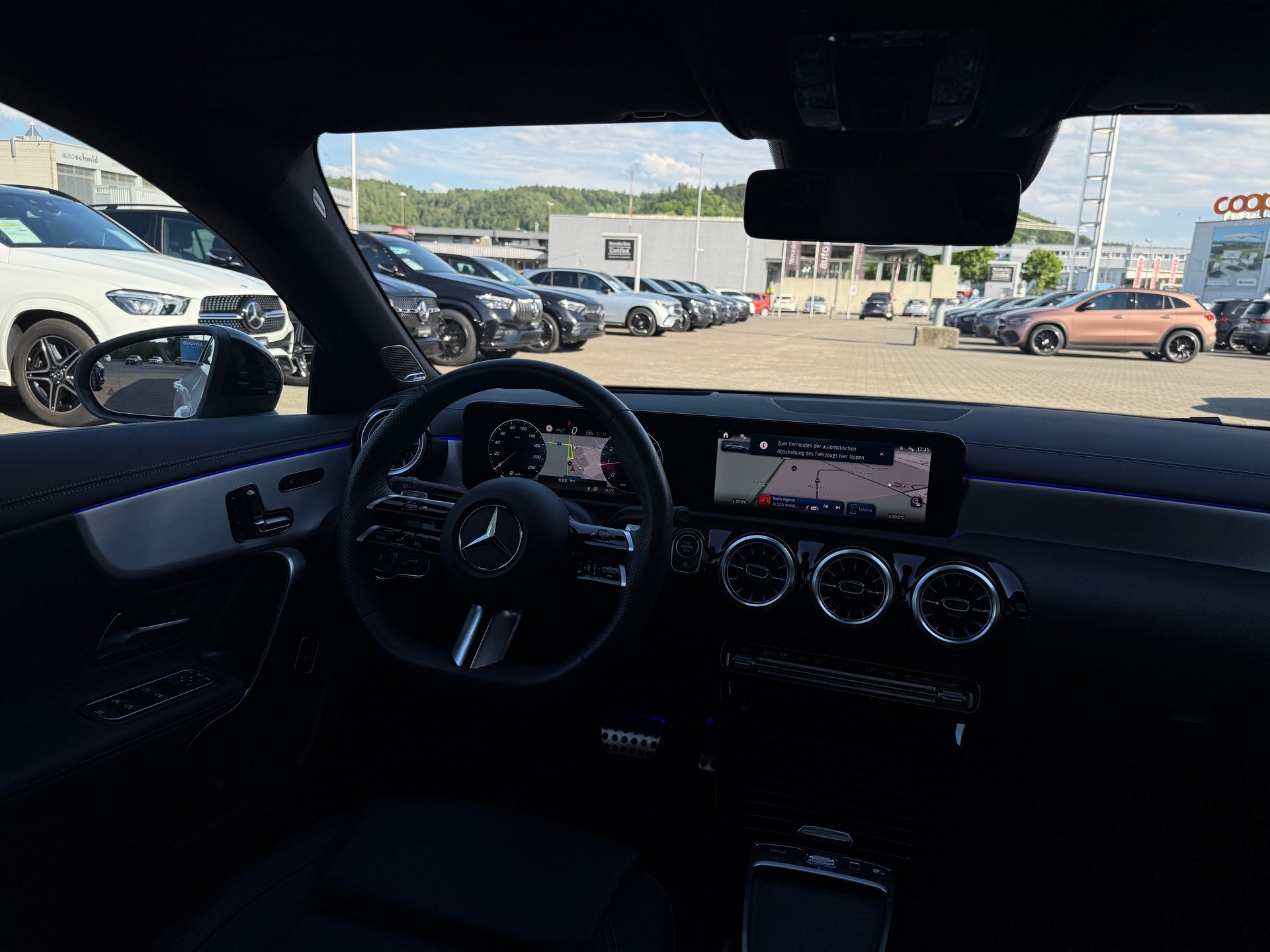 MERCEDES-BENZ CLA 250 AMG Line 4Matic 8G-DCT-image-5