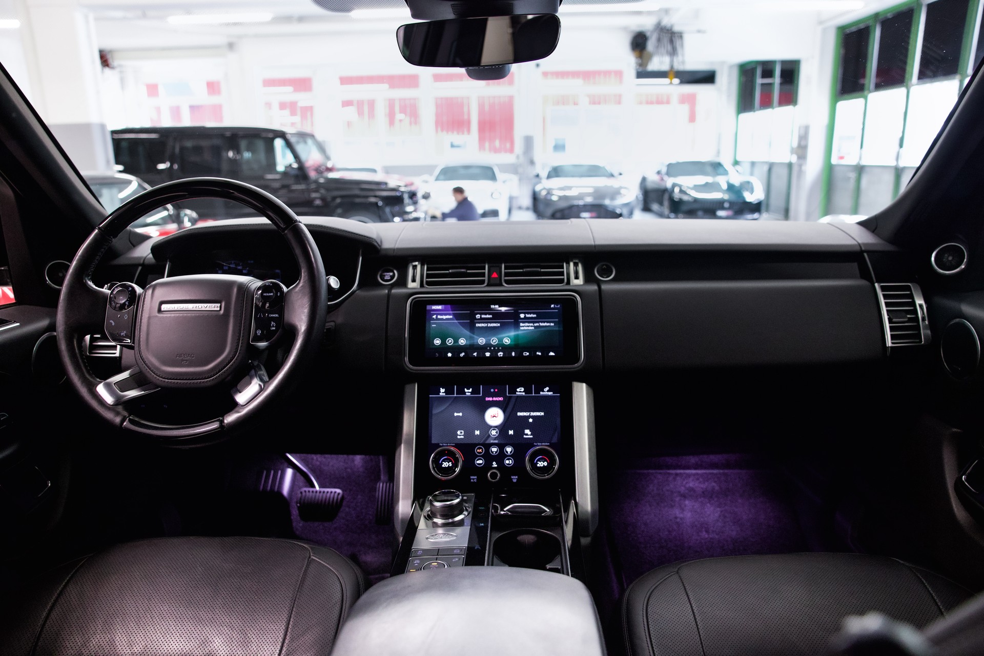 LAND ROVER Range Rover 4.4 SDV8 Vogue-image-18