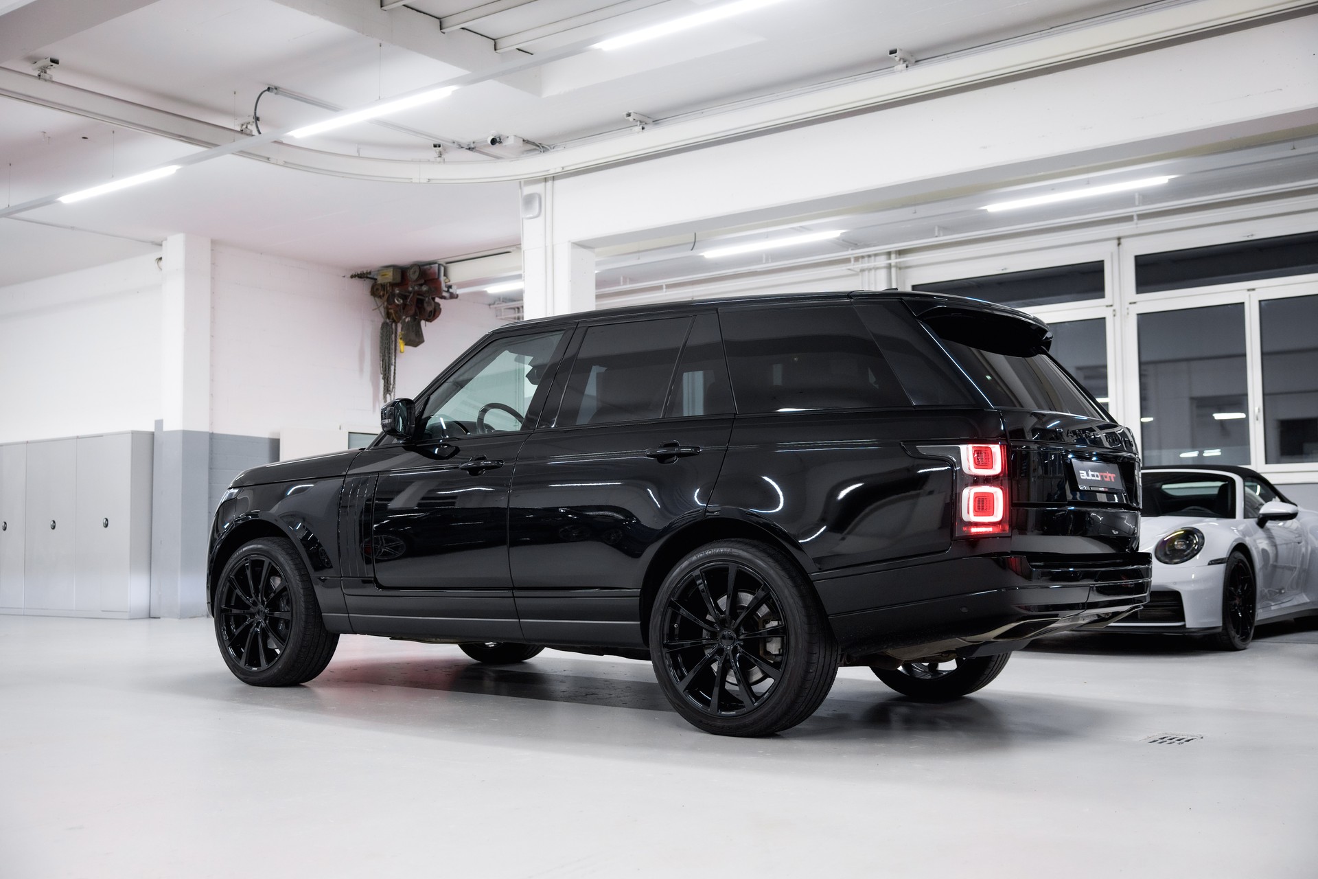 LAND ROVER Range Rover 4.4 SDV8 Vogue-image-7