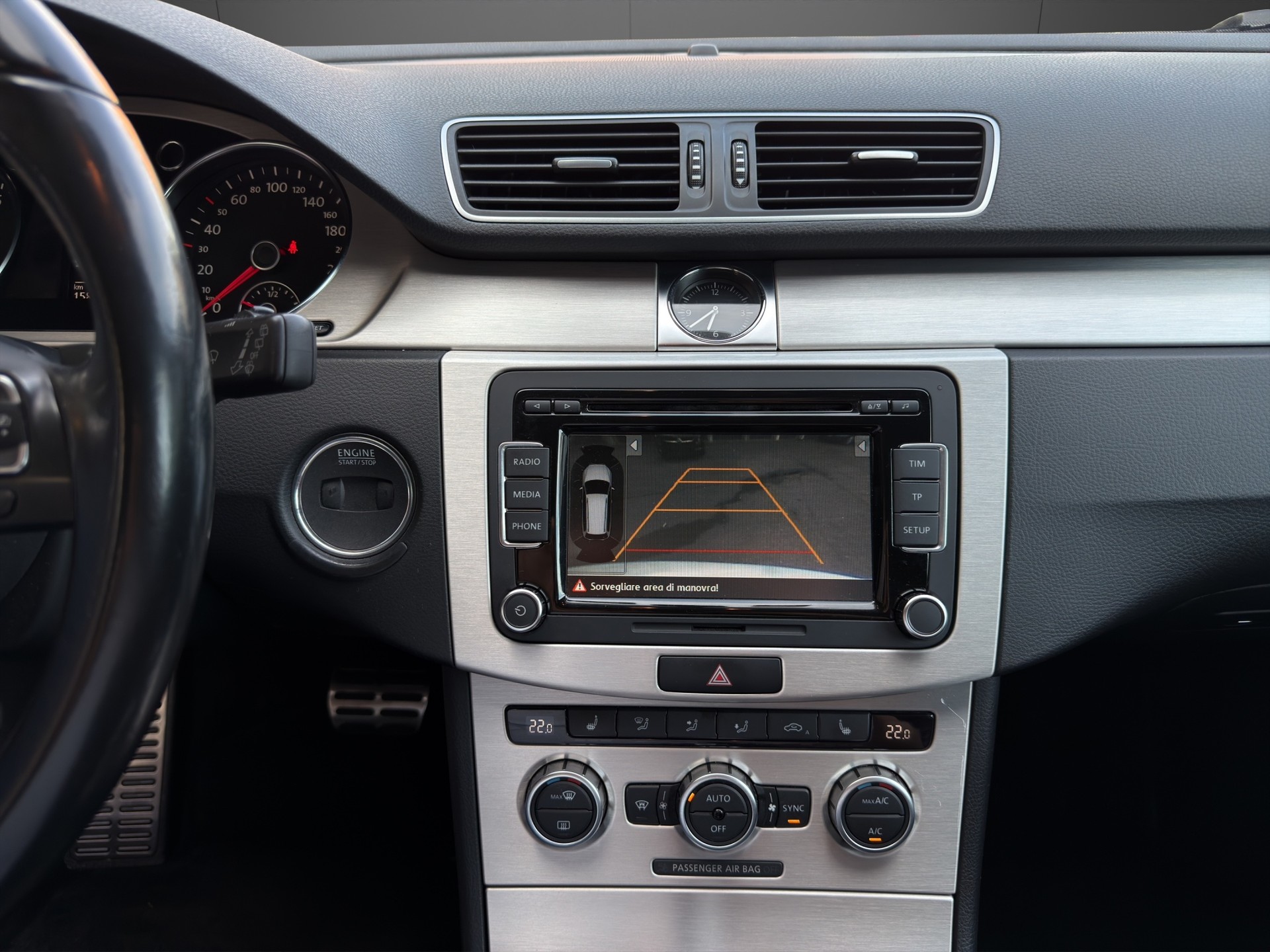 VW Passat Variant 3.6 FSI Highline 4Motion DSG-image-13