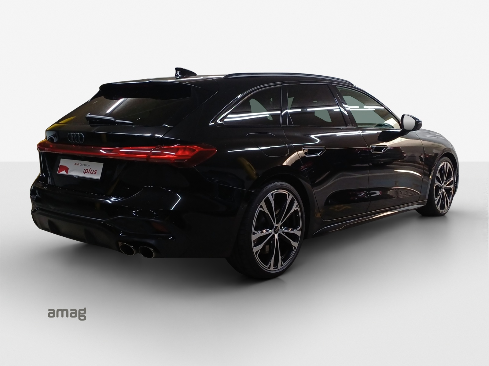 AUDI S5 Avant TFSI quattro S tronic-image-4