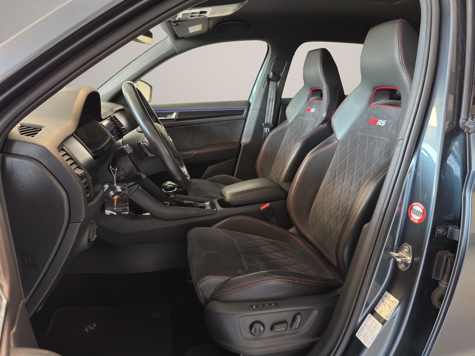 SKODA Kodiaq 2.0 Bi-TDI SCR RS 4x4 DSG-image-8