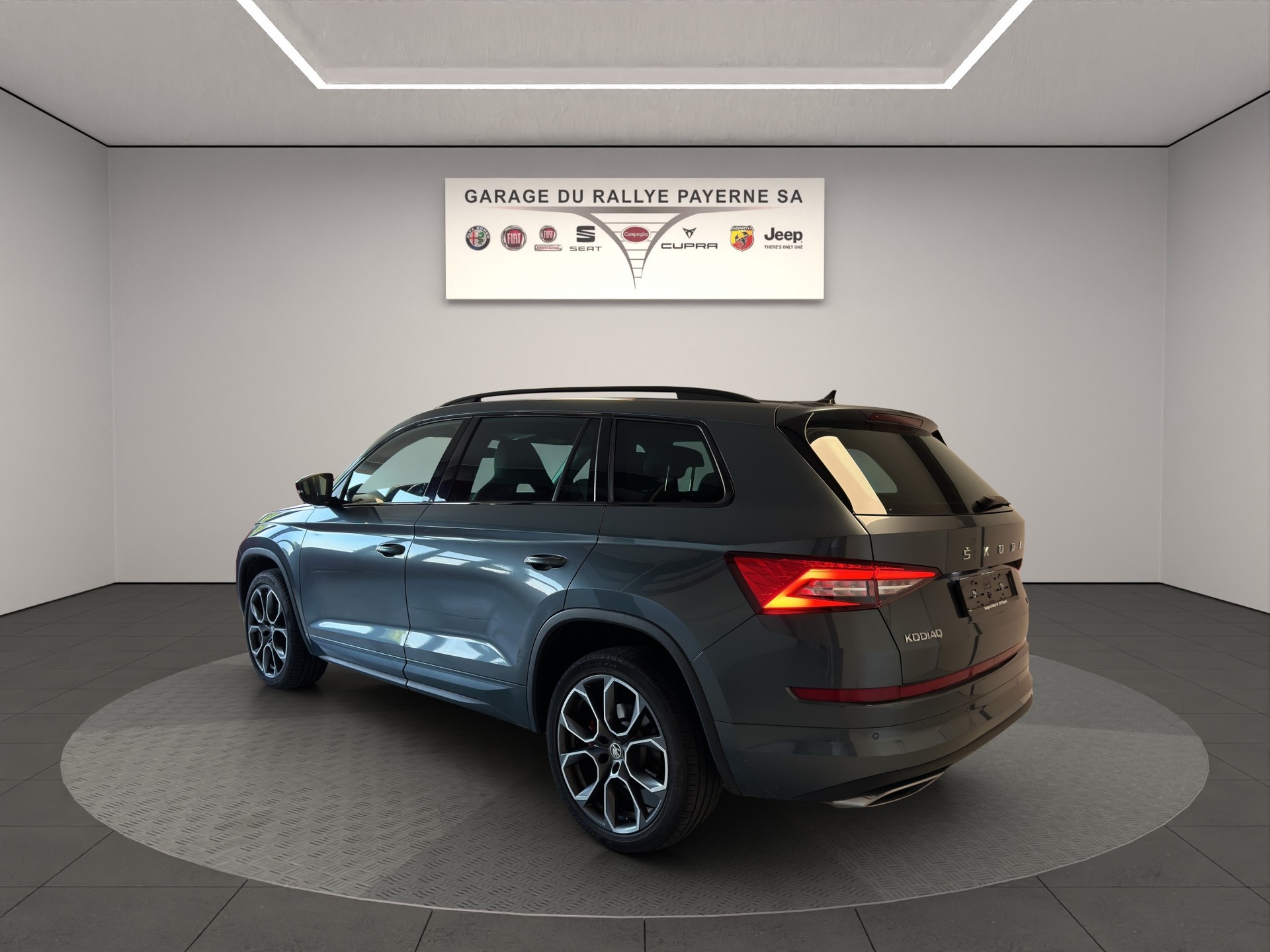 SKODA Kodiaq 2.0 Bi-TDI SCR RS 4x4 DSG-showroom-element-2