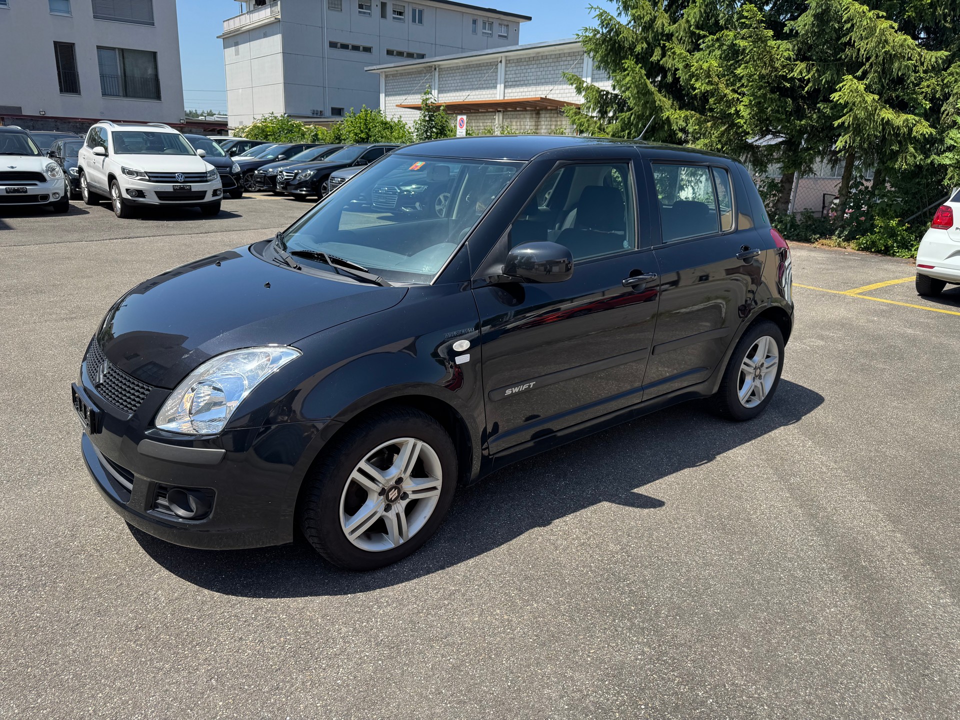 SUZUKI Swift 1.3i 16V GL 4x4